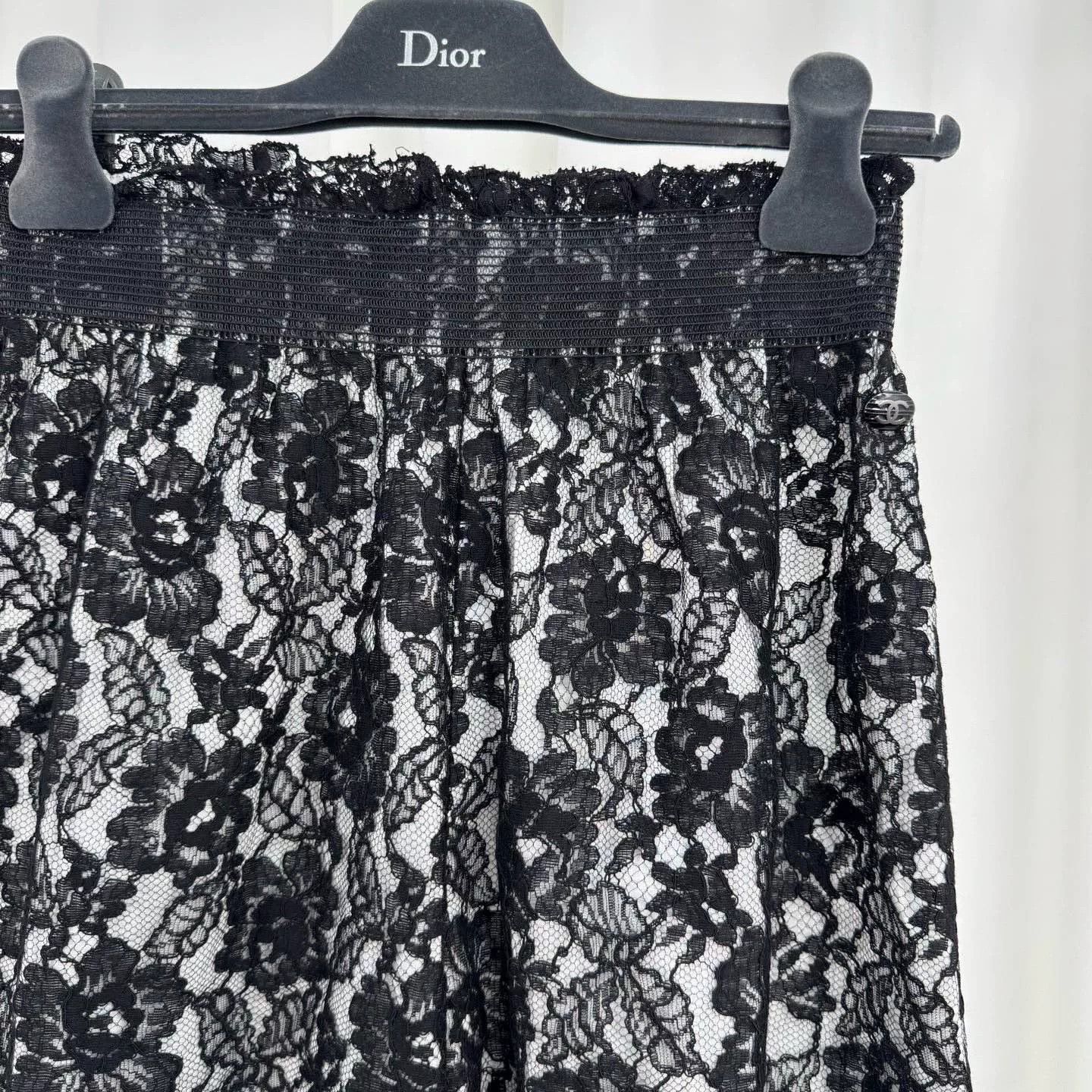 Chanel Chanel Black Lace Logo Shorts Size 34" / US 12 / IT 48 - 3 Thumbnail