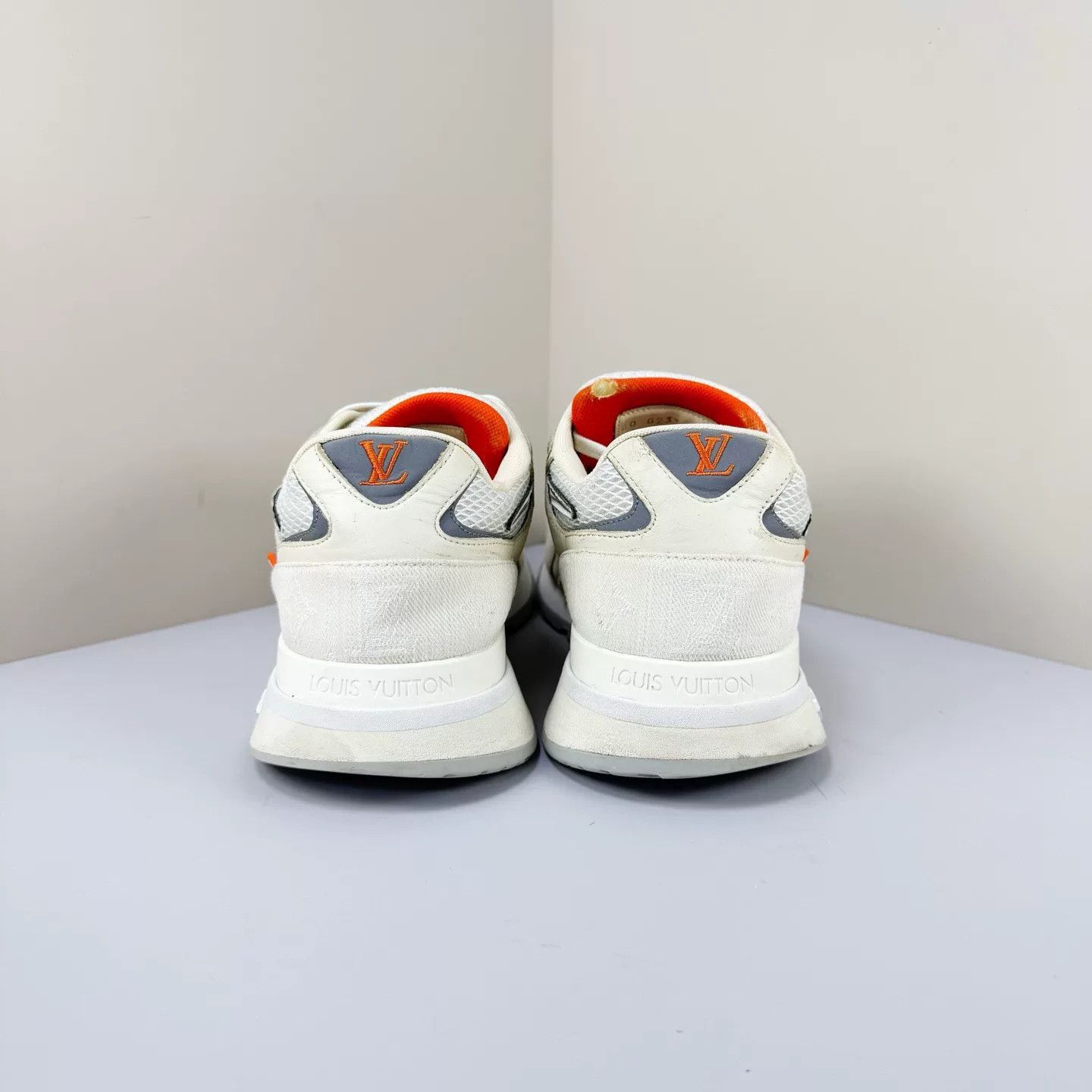 Louis Vuitton Louis Vuitton Runaway Monogram Sneakers Size US 8 / IT 38 - 3 Thumbnail