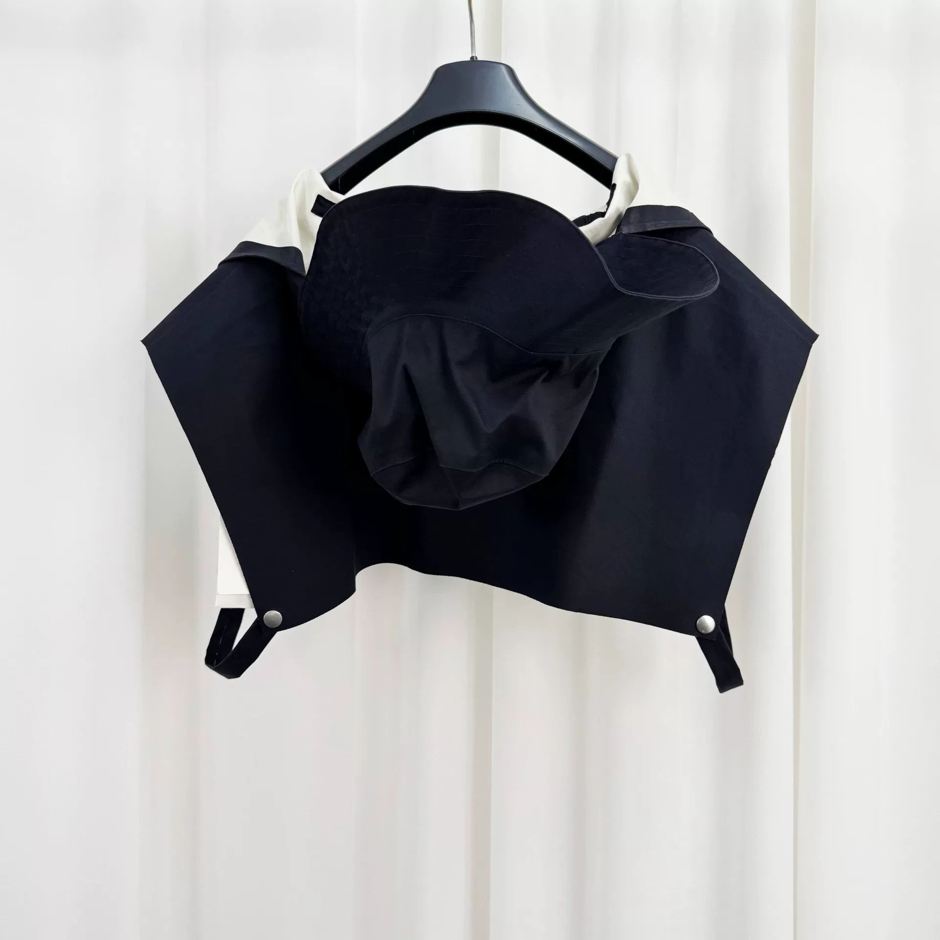 Jil Sander Jil Sander Mackintosh Collaboration Hooded Trench Vest Size XS / US 0-2 / IT 36-38 - 2 Thumbnail