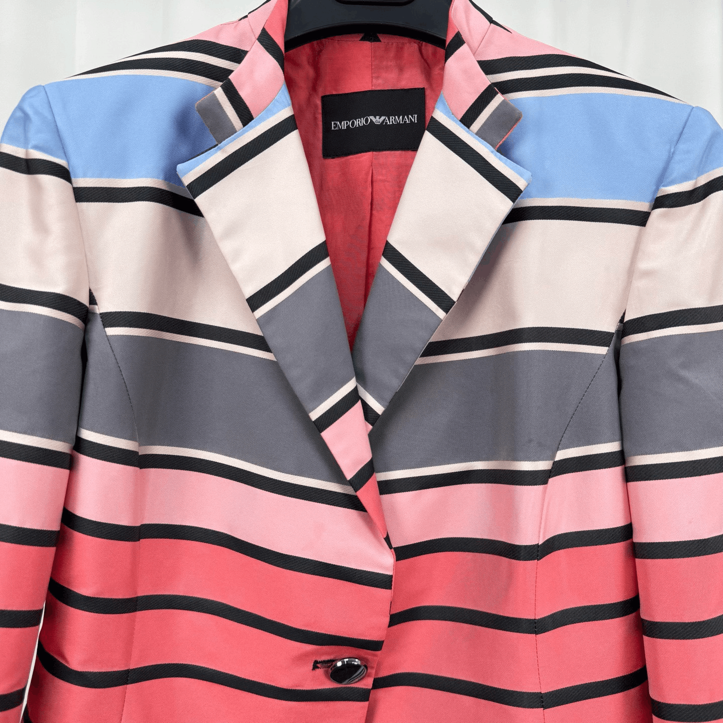 Armani Armani Striped Shoulder Pad Blazer Size M / US 6-8 / IT 42-44 - 3 Thumbnail