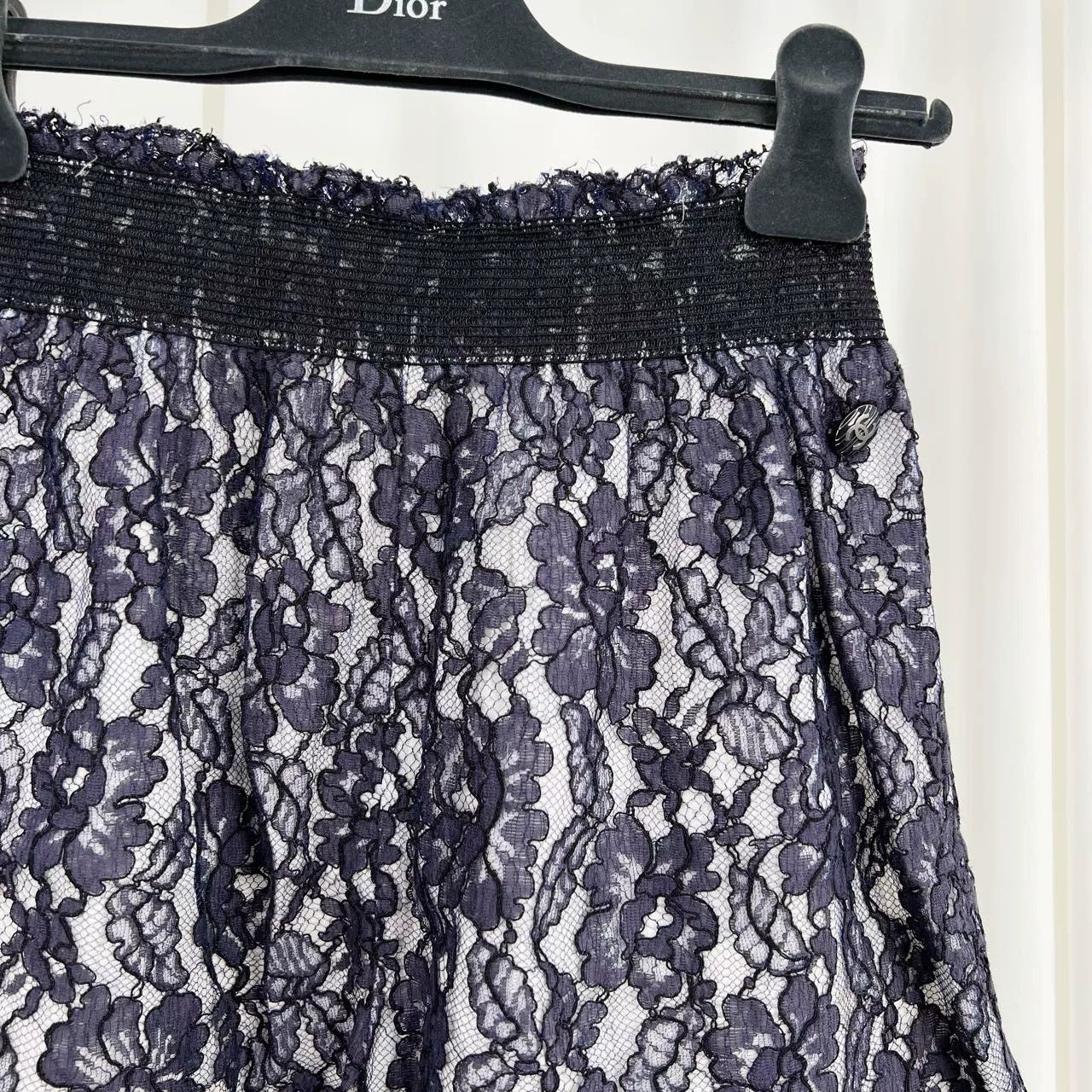 Chanel Chanel Lace Floral Shorts Size 34" / US 12 / IT 48 - 3 Thumbnail