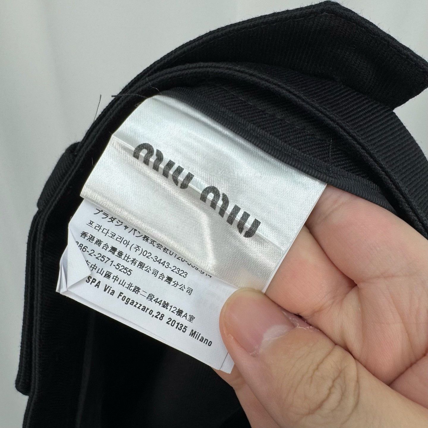 Miu Miu Miu Miu Black Pocket Casual Shorts Size 40" / US 18 - 6 Thumbnail
