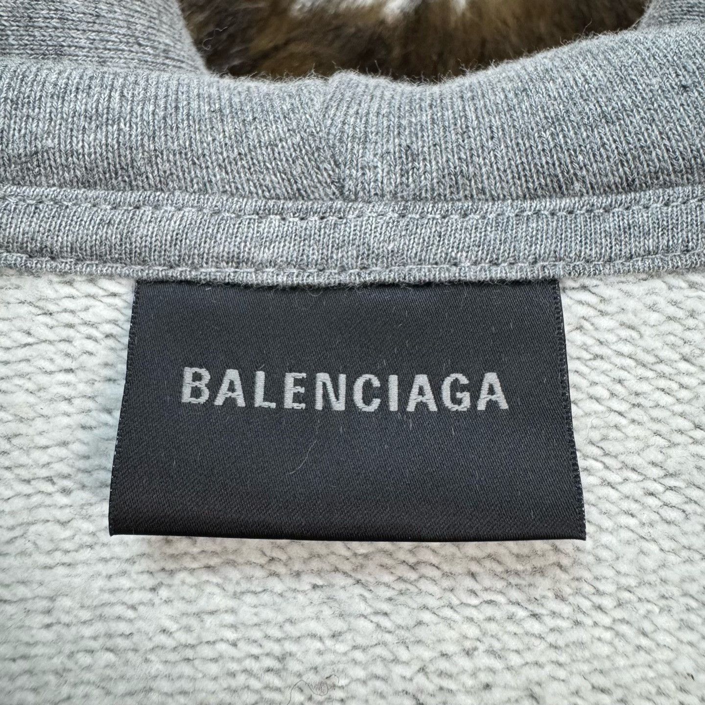 Balenciaga Balenciaga 25 Show Patch Letter Fur Collar Coat Size XS / US 0-2 / IT 36-38 - 6 Thumbnail