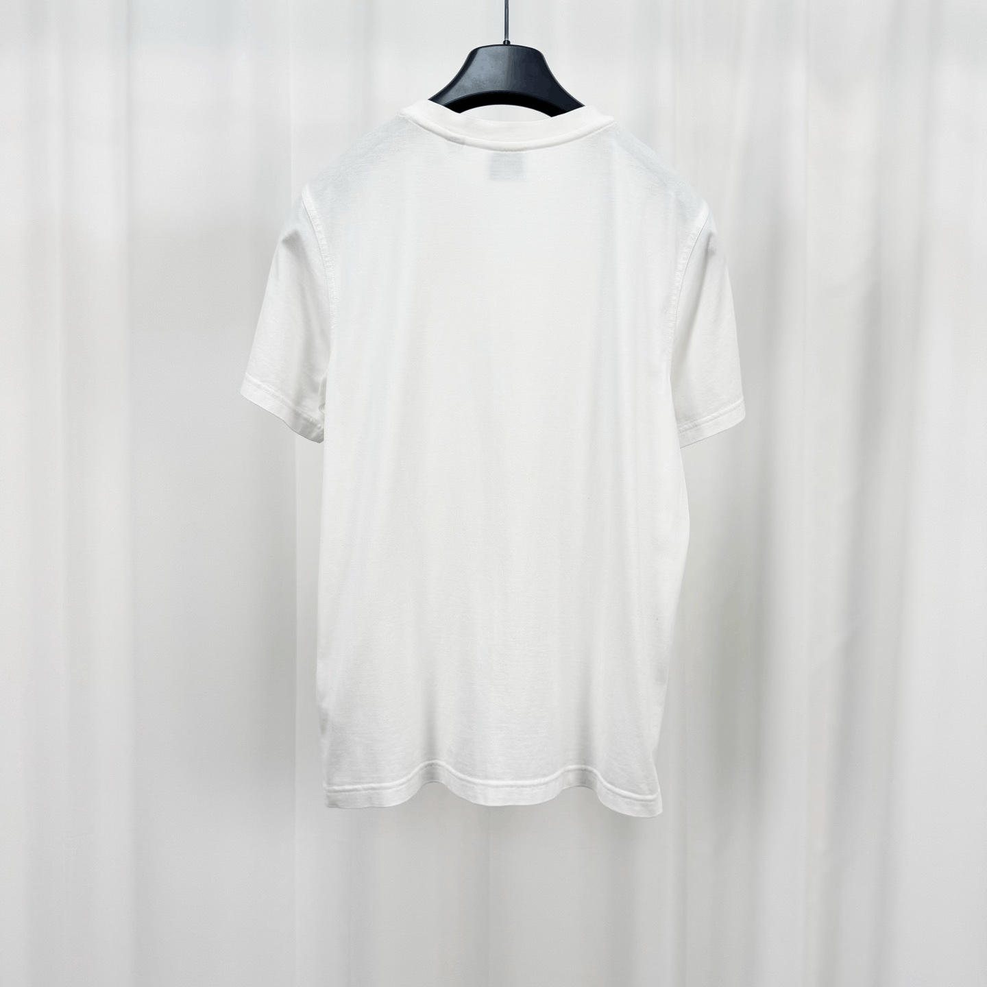 Burberry Burberry Embroidered Letter Short-Sleeve Top Size S / US 4 / IT 40 - 2 Thumbnail