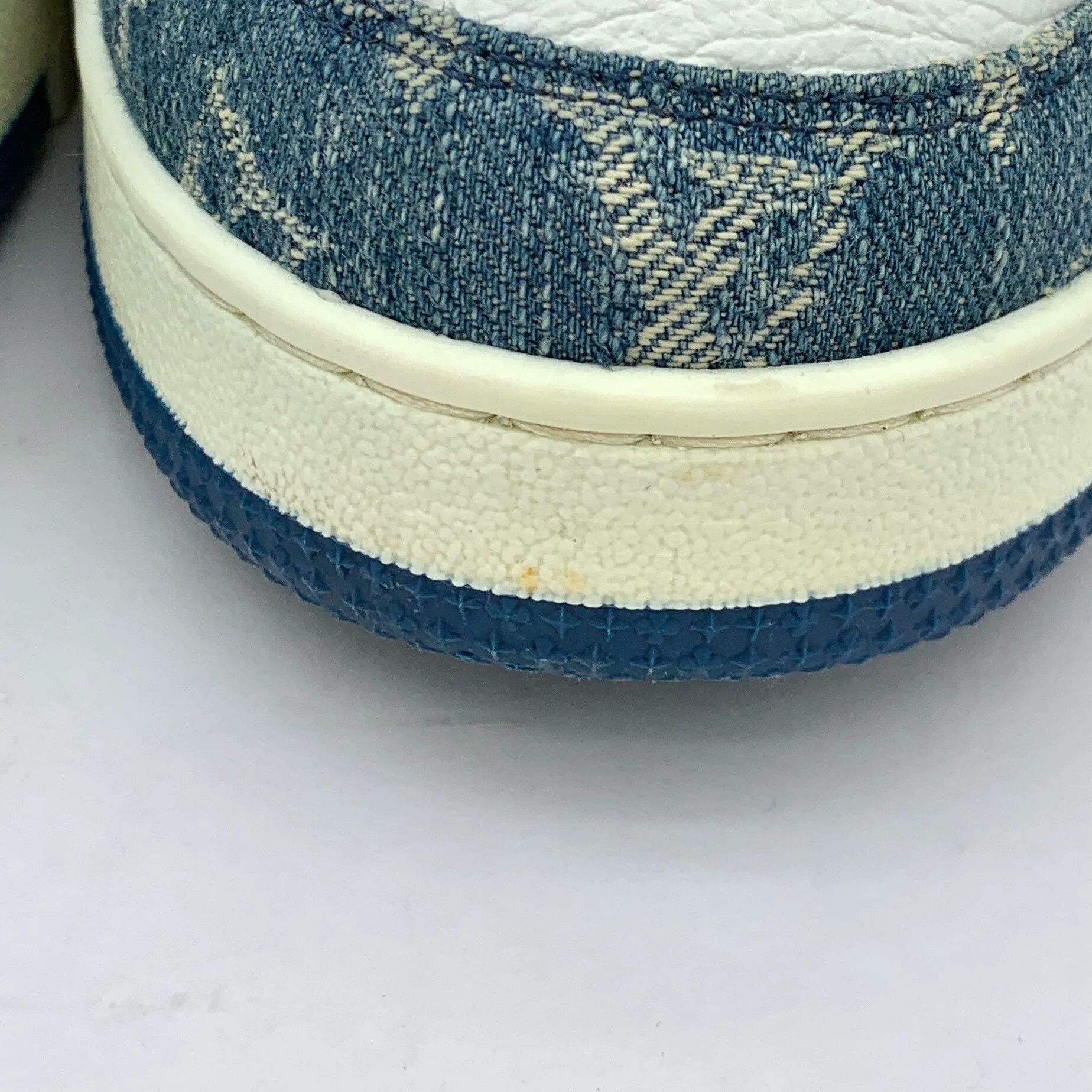 Louis Vuitton Louis Vuitton Monogram Denim Trainers US 11 Size US 11 / EU 44 - 10 Thumbnail