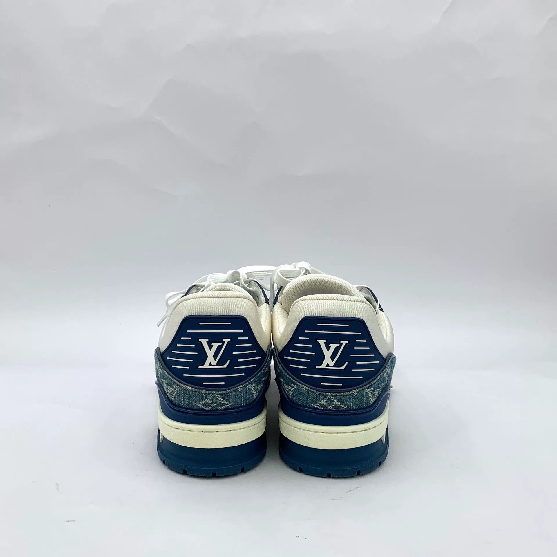 Louis Vuitton Louis Vuitton Monogram Denim Trainers US 11 Size US 11 / EU 44 - 5 Thumbnail