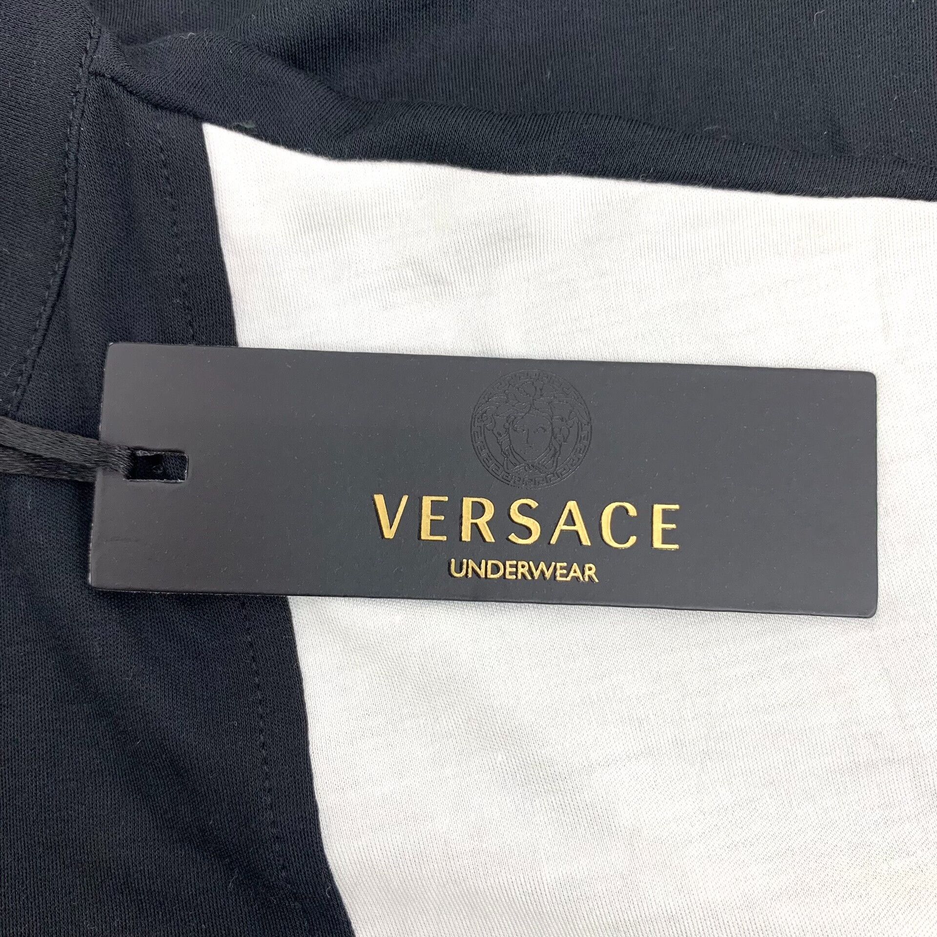 Versace Versace Logo Colorblock Henley T-Shirt XL Size US XL / EU 56 / 4 - 8 Thumbnail