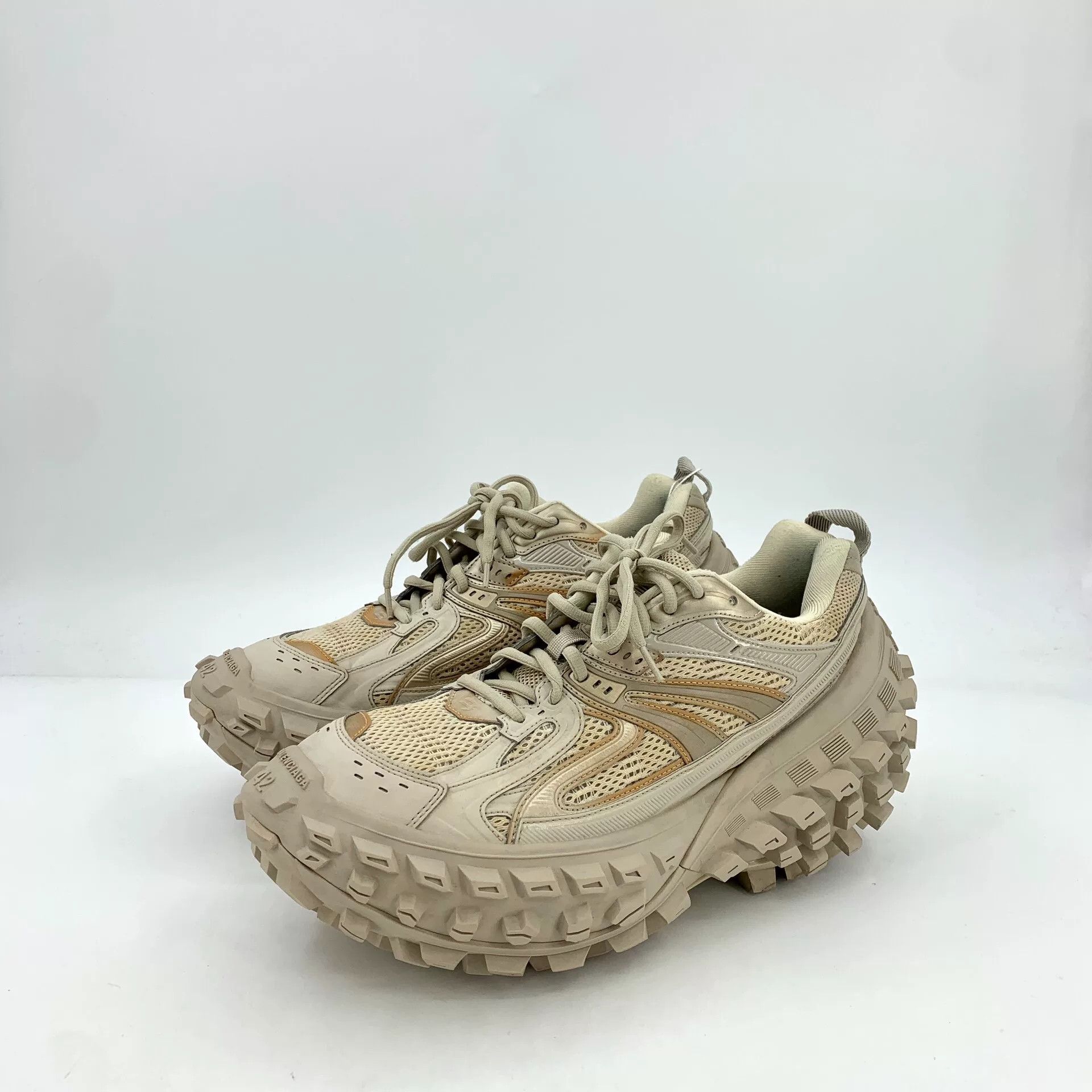 Balenciaga Balenciaga Mesh Defender Sneakers 42 Size US 9 / EU 42 - 2 Thumbnail
