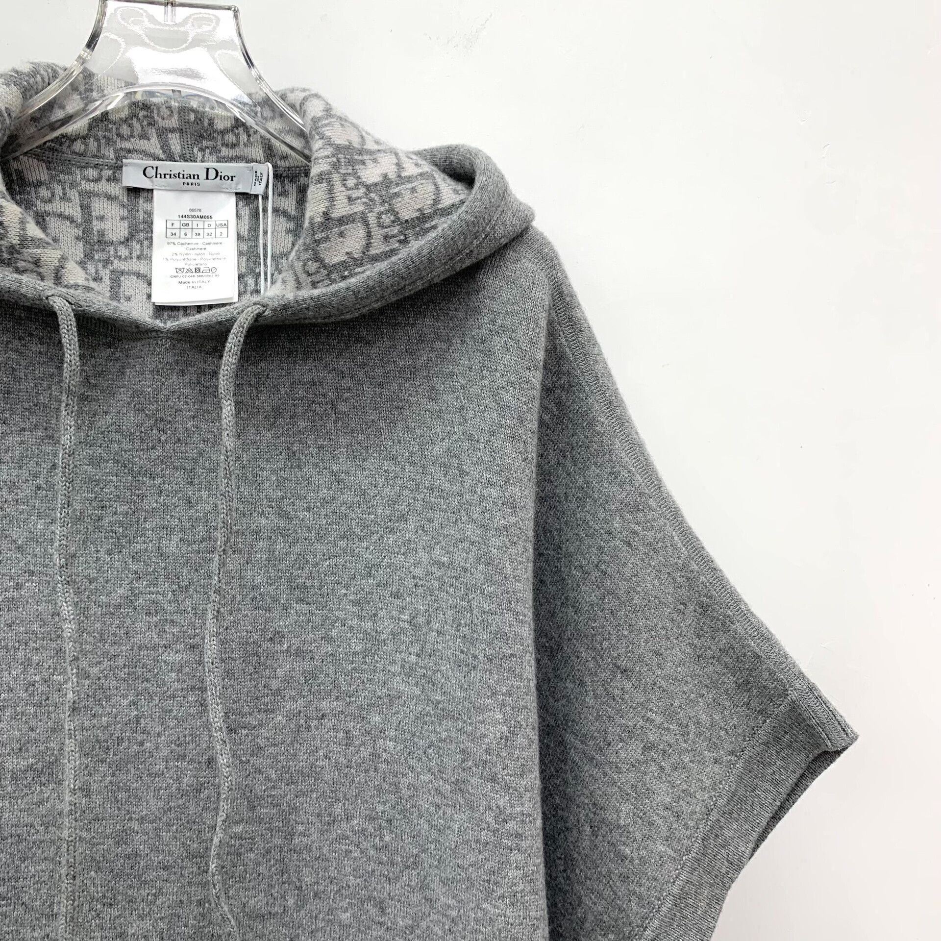 Dior Dior Oblique Cashmere Hooded Poncho Size FR 34 Size XS / US 0-2 / IT 36-38 - 4 Thumbnail