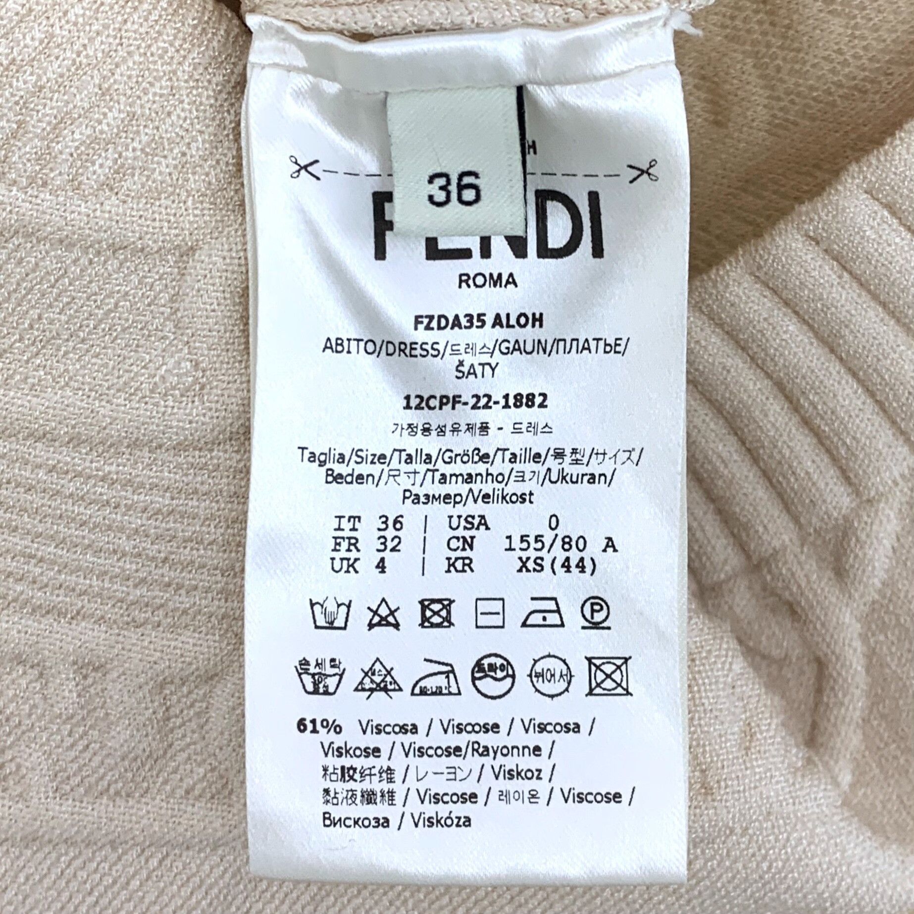 Fendi Fendi Embossed Logo Knit Mini Dress IT 36 Size XS / US 0-2 / IT 36-38 - 7 Thumbnail