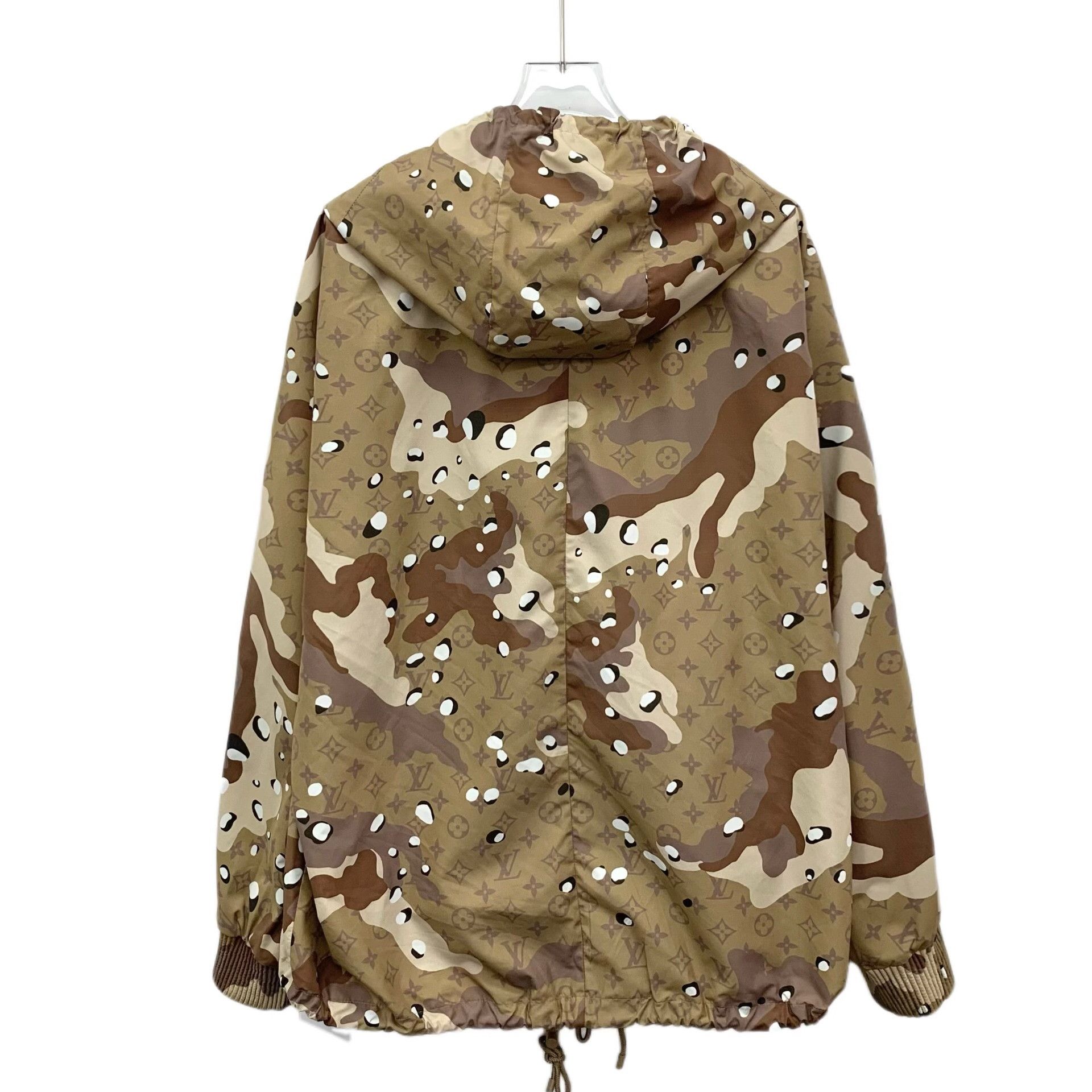 Louis Vuitton Louis Vuitton Camo Monogram Zip Jacket EU 46 Size US S / EU 44-46 / 1 - 3 Thumbnail