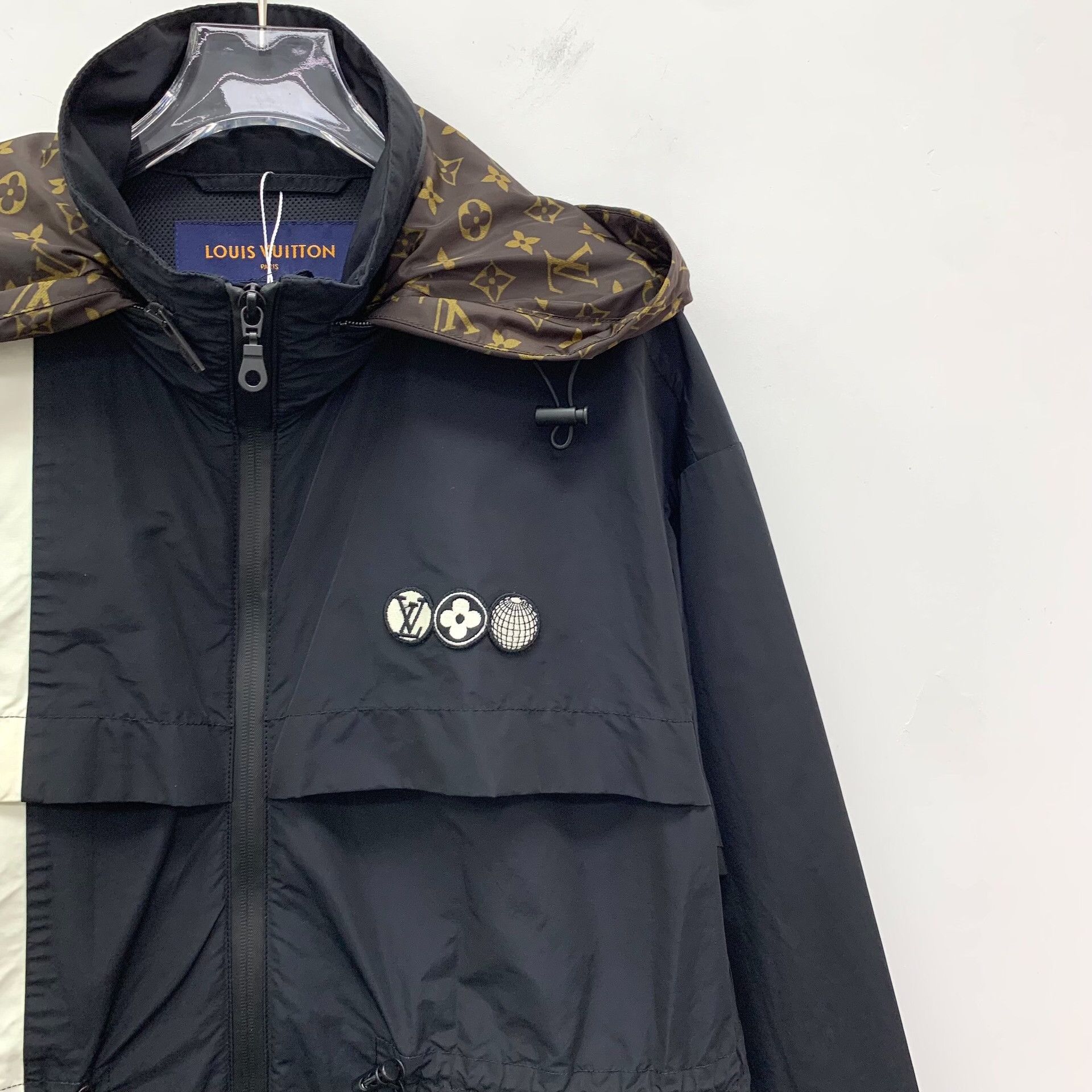 Louis Vuitton Louis Vuitton Monogram Trim Hooded Jacket Size 34 Size XS / US 0-2 / IT 36-38 - 4 Thumbnail