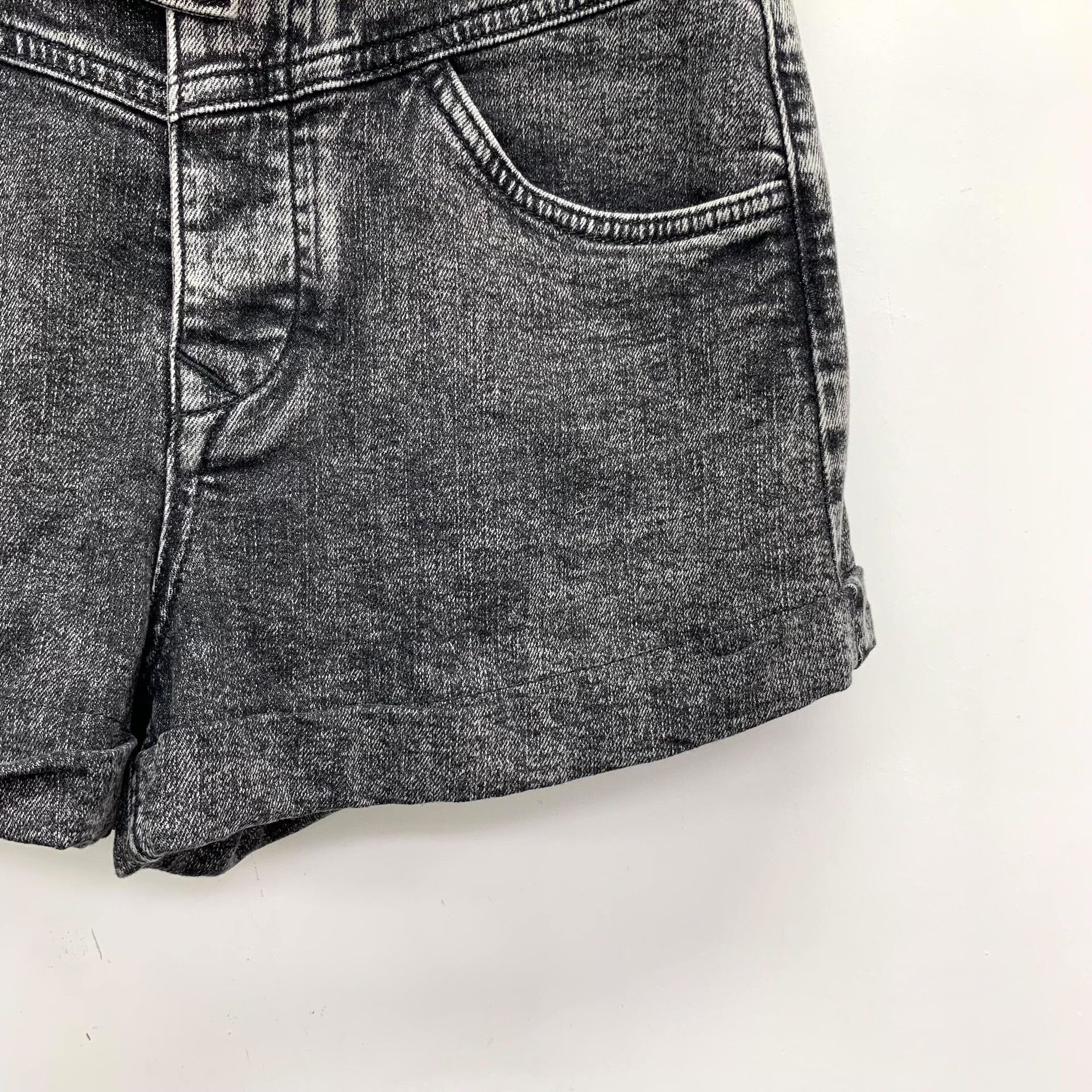 Maje Maje Washed Gray Denim Tie Belt Shorts Size 36 Size 26" / US 2 / IT 38 - 5 Thumbnail