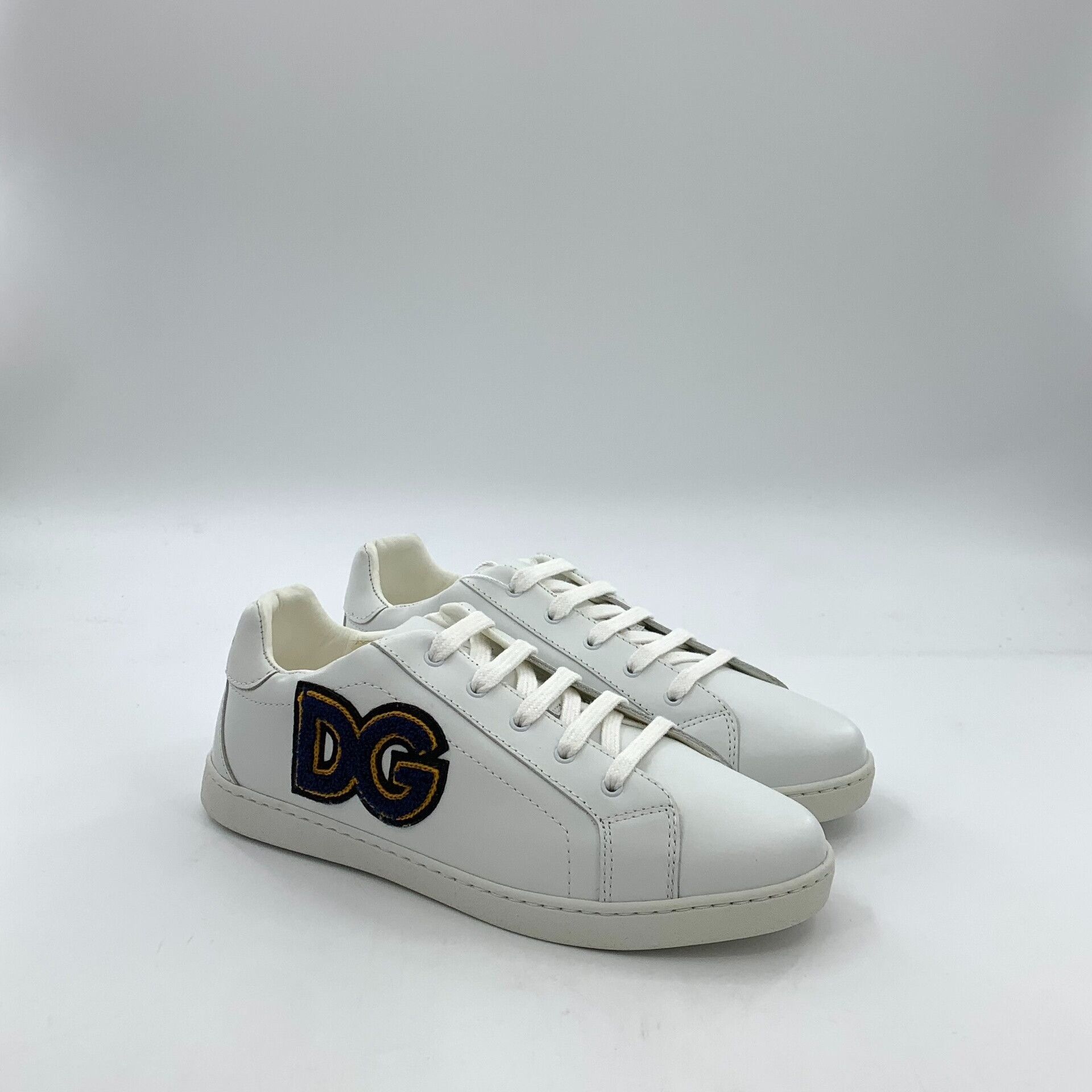 Dolce & Gabbana Dolce & Gabbana Logo Patch Low-Top Sneakers 37 Size US 7 / IT 37 - 3 Thumbnail