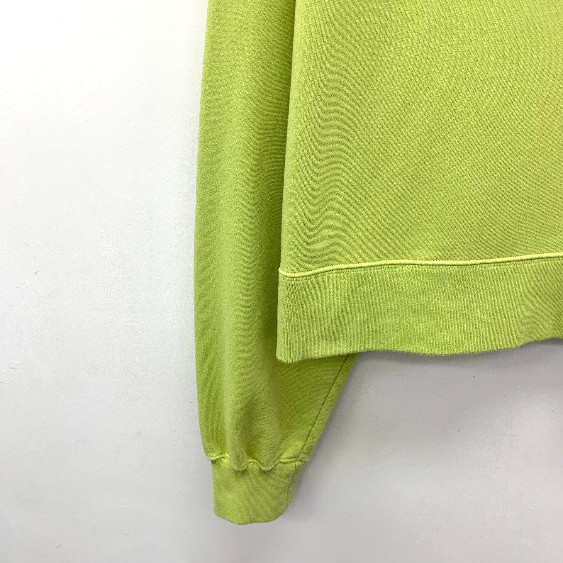 Gucci Gucci Tonal Embroidered Logo Sweatshirt Size L Size US L / EU 52-54 / 3 - 5 Thumbnail