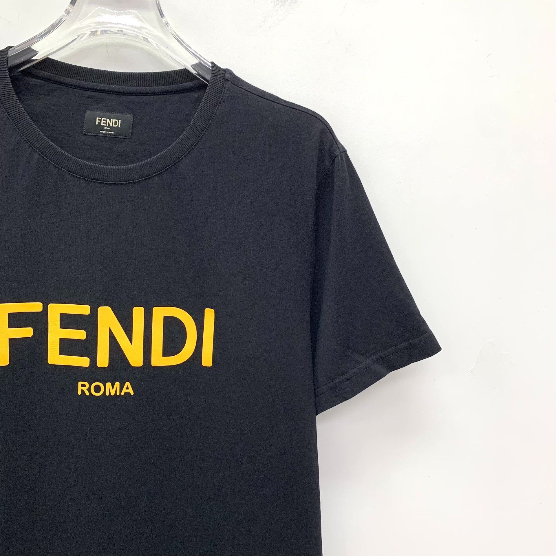 Fendi Fendi Roma Logo T-Shirt M Size US M / EU 48-50 / 2 - 4 Thumbnail