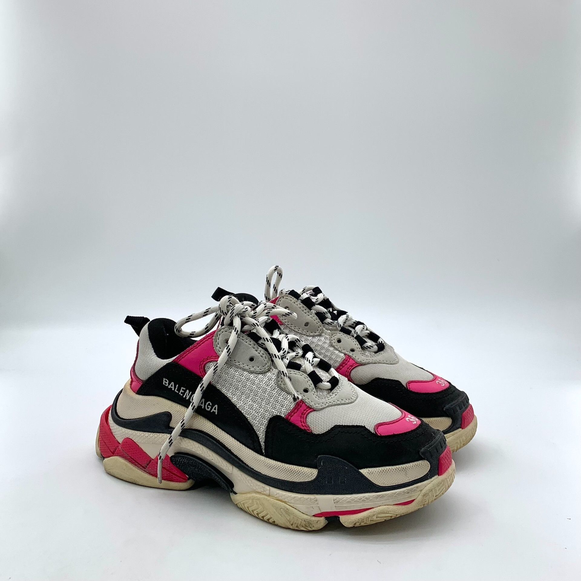 Balenciaga Balenciaga Pink Mesh Triple S Sneakers EU 36 Size US 6 / IT 36 - 3 Thumbnail