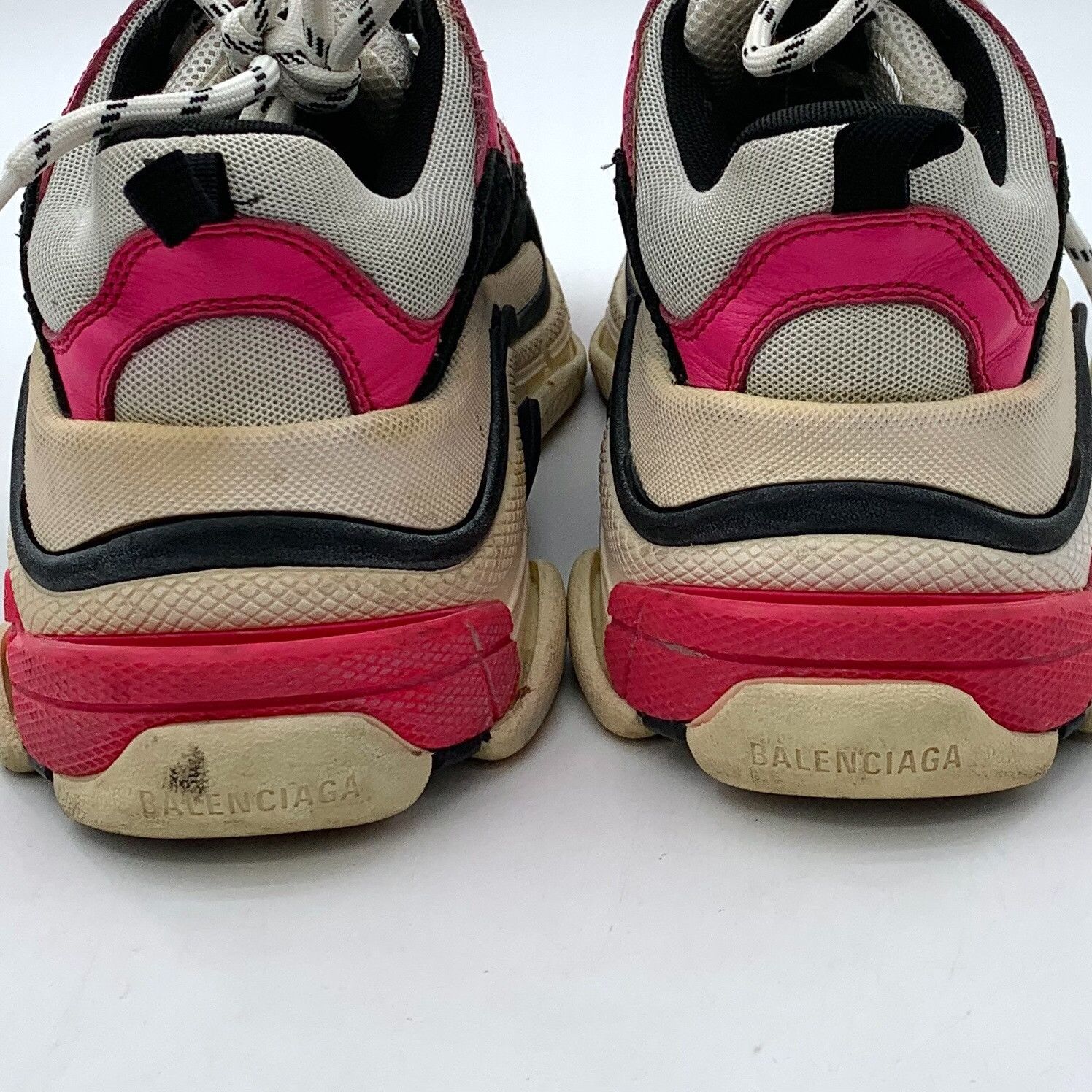 Balenciaga Balenciaga Pink Mesh Triple S Sneakers EU 36 Size US 6 / IT 36 - 9 Thumbnail