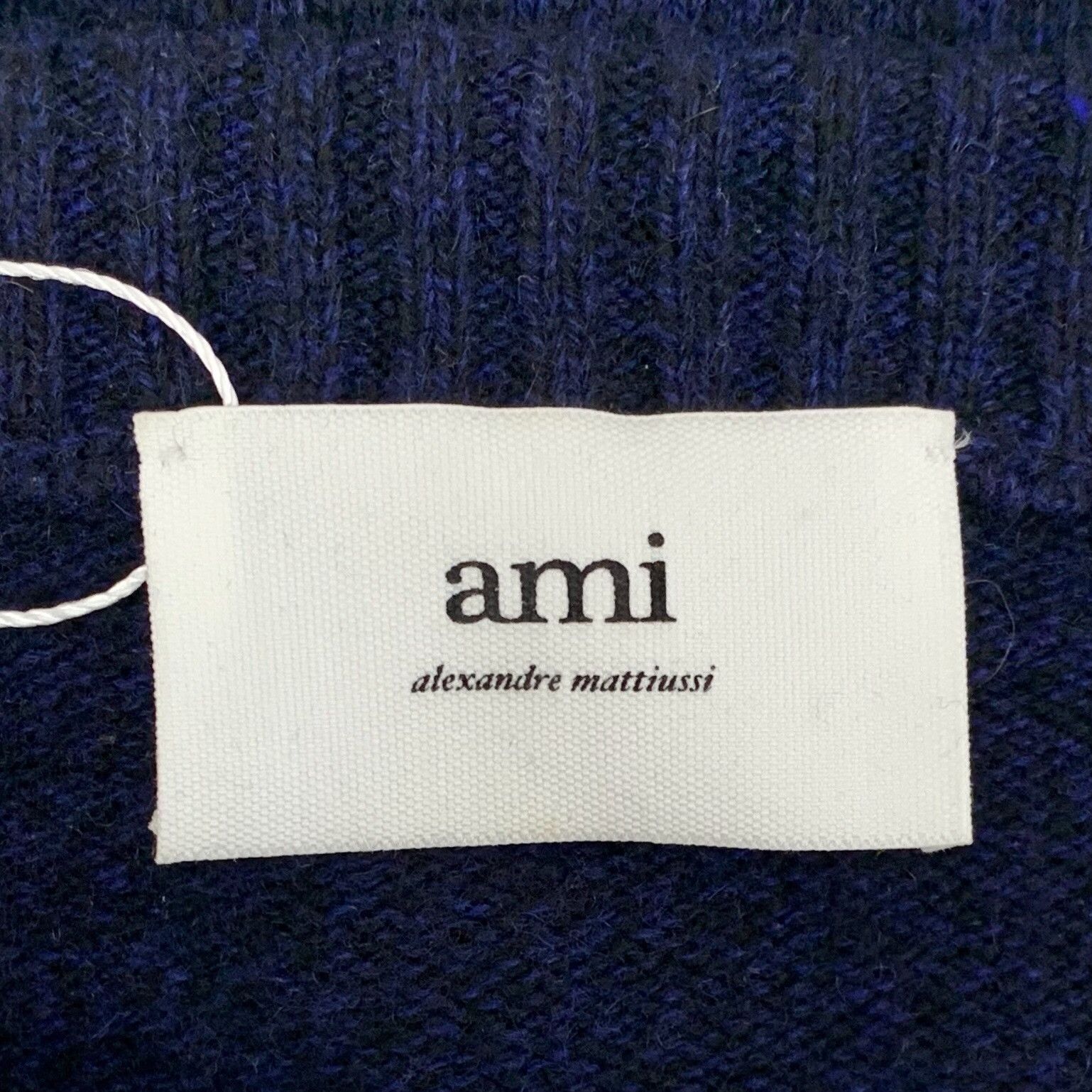 AMI Ami Heart Logo Cashmere V-Neck Cardigan M Size US M / EU 48-50 / 2 - 7 Thumbnail