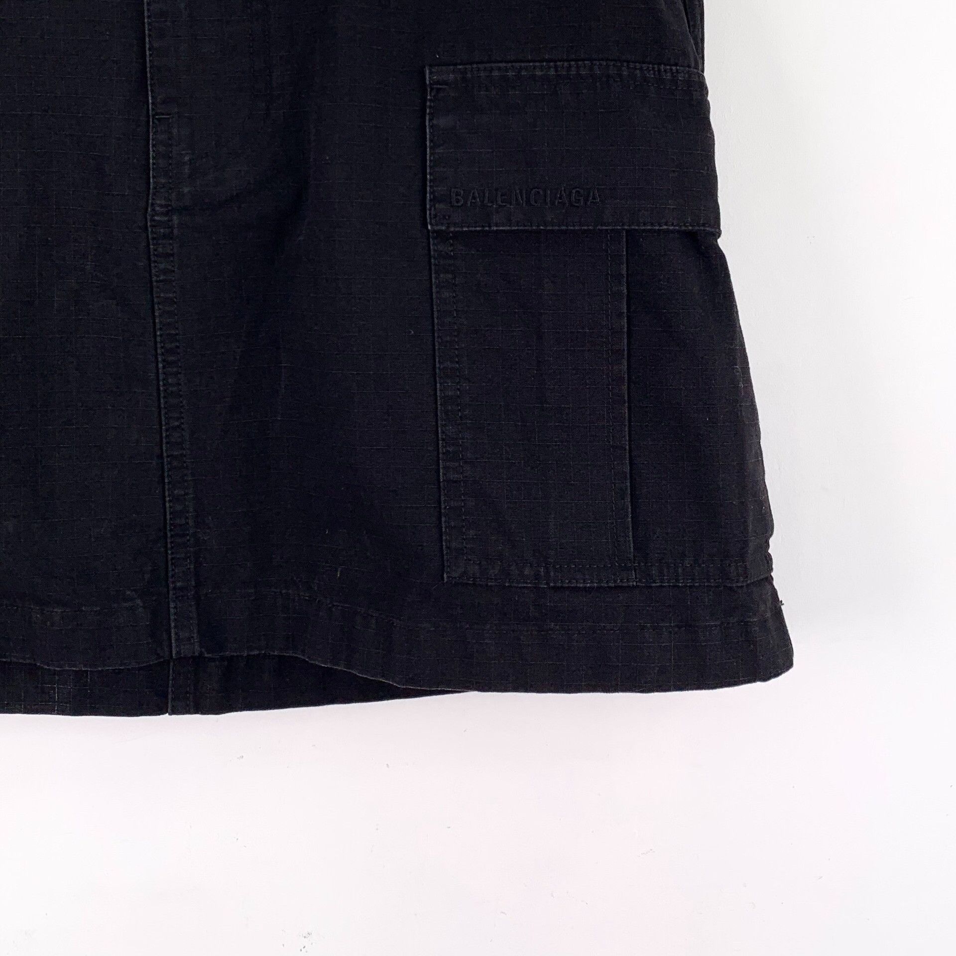 Balenciaga Balenciaga Black Cotton Cargo Mini Skirt FR 38 Size 27" / US 4 / IT 40 - 5 Thumbnail