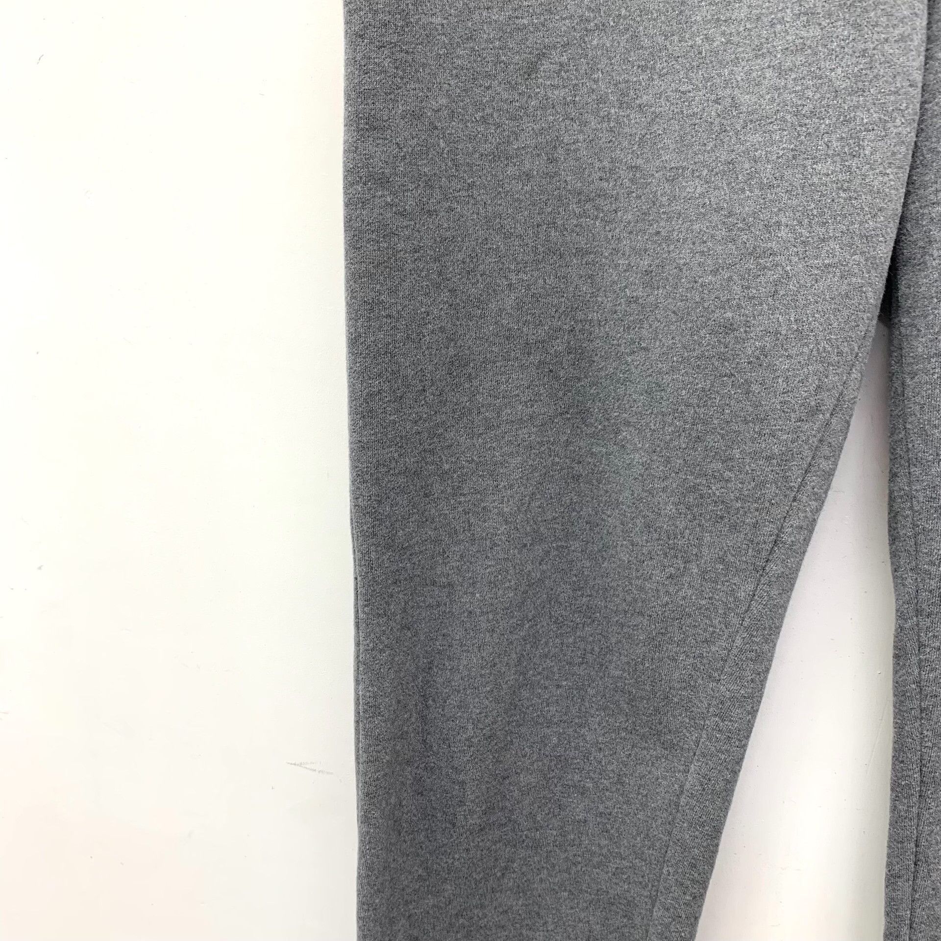 Moncler Moncler Logo Patch Cotton Sweatpants Size M Size US 32 / EU 48 - 5 Thumbnail