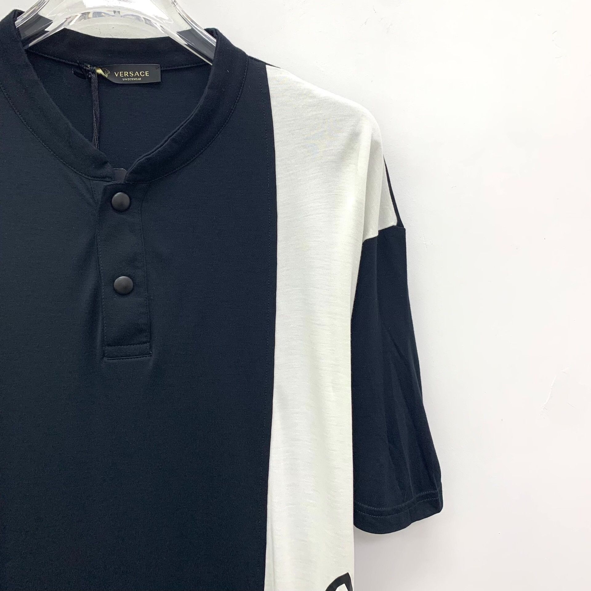 Versace Versace Two-Tone Logo Henley Polo Size XXL Size US XXL / EU 58 / 5 - 4 Thumbnail