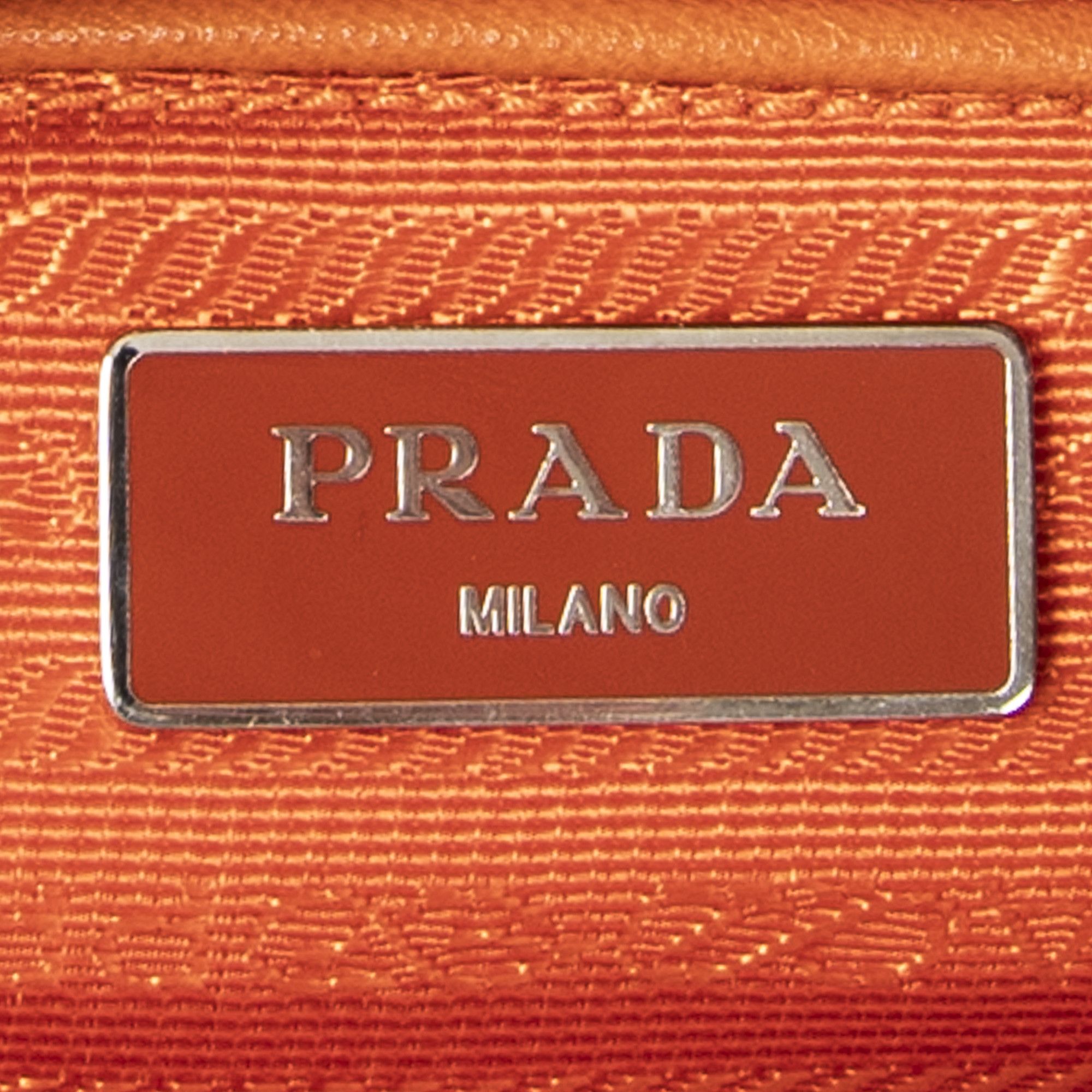 Prada Large Convertible Vertical Tote Size ONE SIZE - 10 Thumbnail