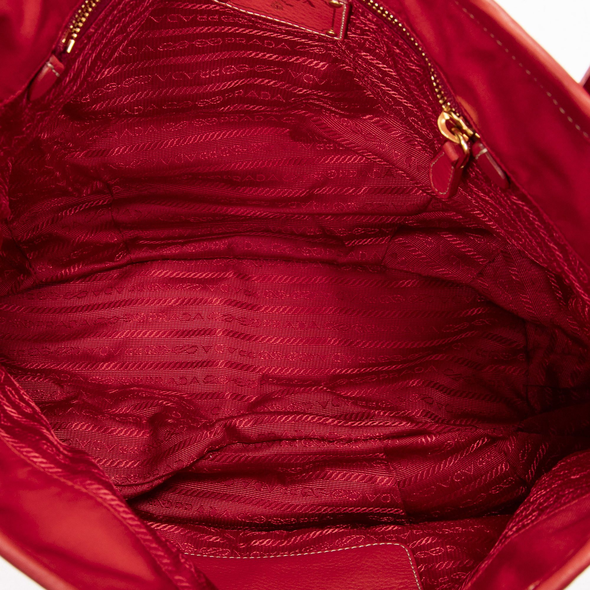 Prada Hobo Bag Size ONE SIZE - 9 Thumbnail