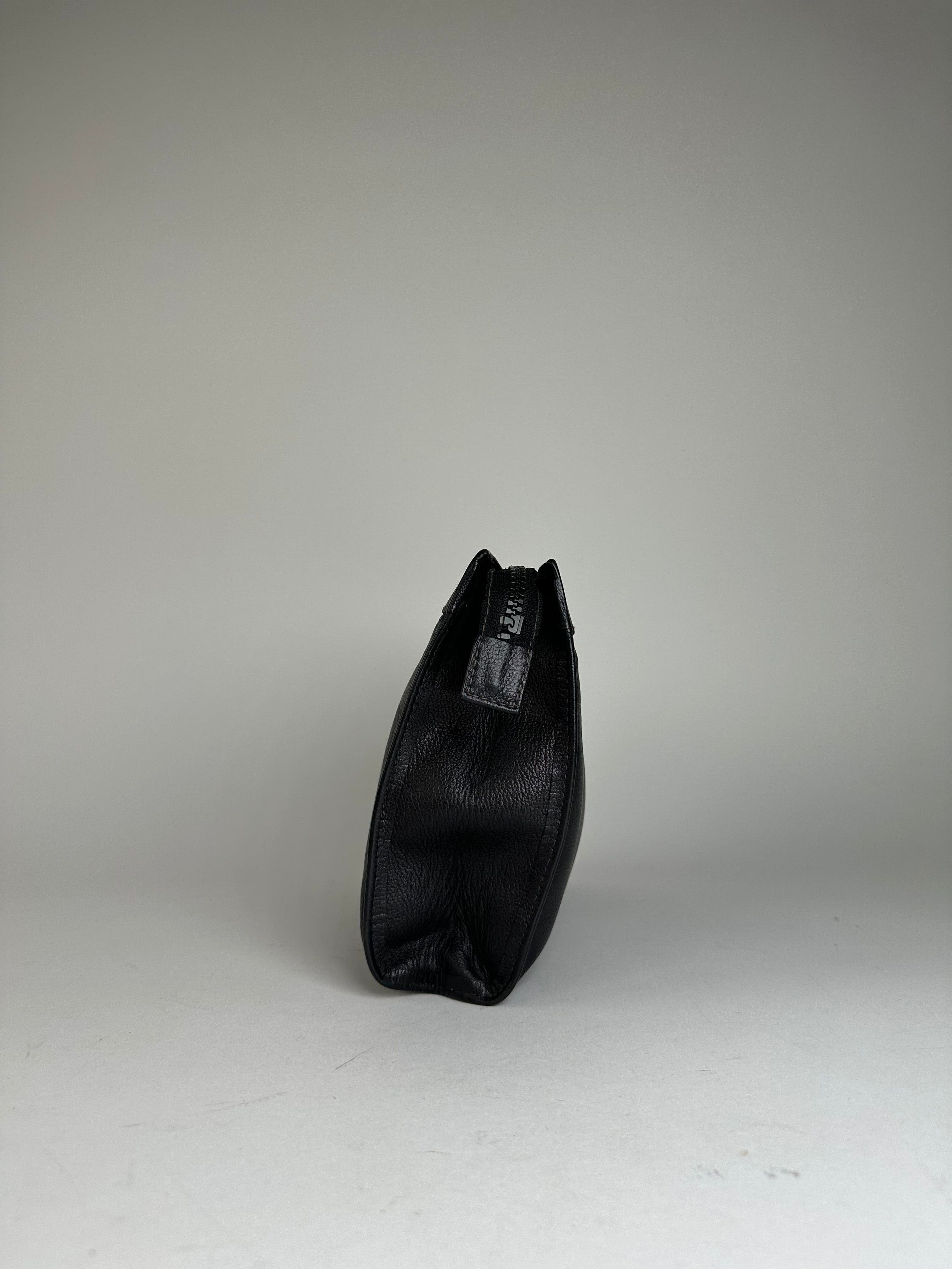 Givenchy Vintage Leather Clutch Black Size ONE SIZE - 5 Thumbnail