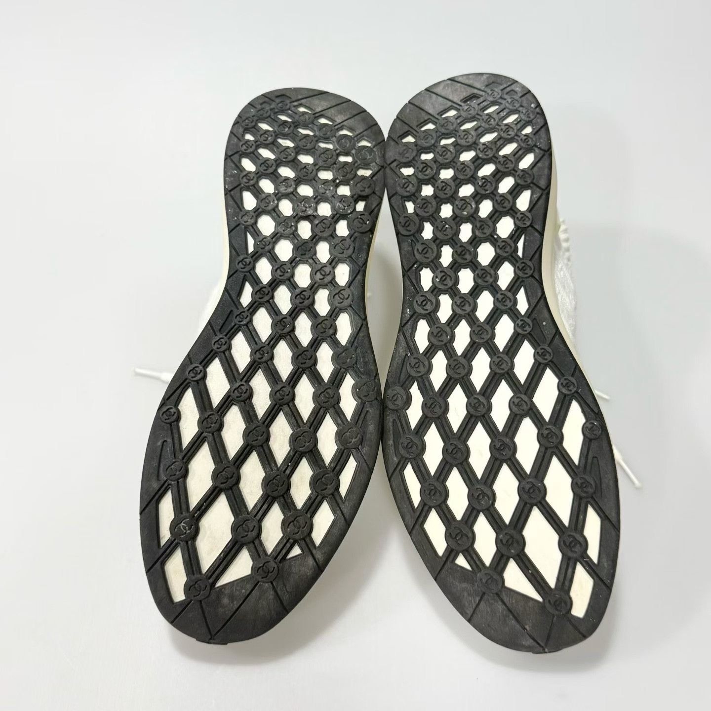 Chanel Chanel White Woven Casual Shoes Size US 6 / IT 36 - 6 Thumbnail
