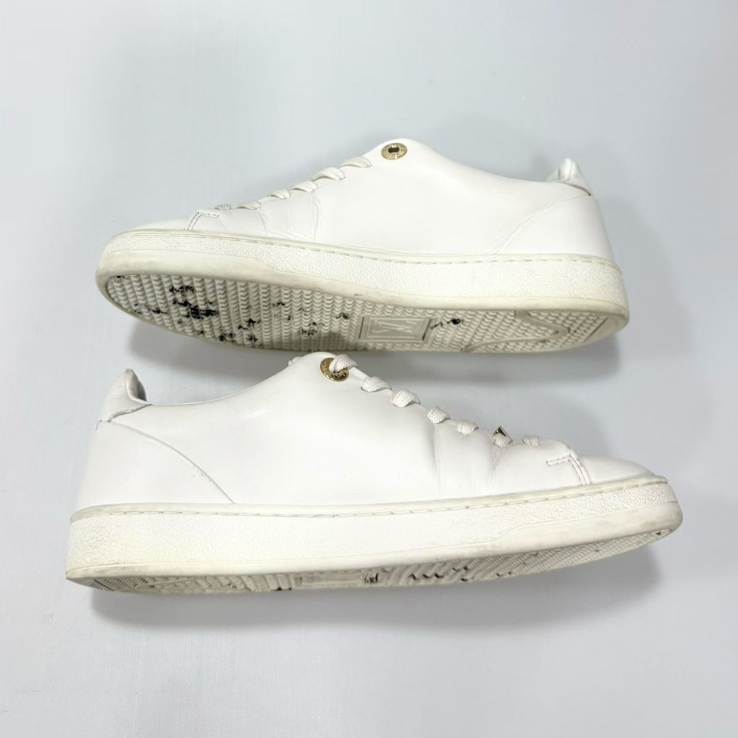 Louis Vuitton LV Classic Metallic White Sneakers Size US 4 / IT 34 - 3 Thumbnail
