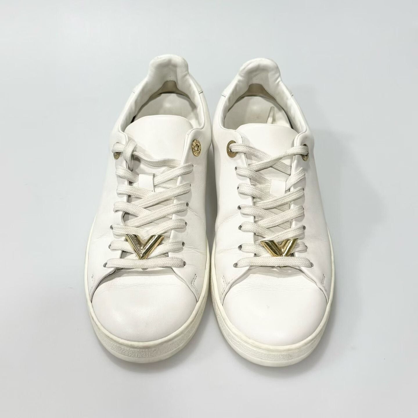 Louis Vuitton LV Classic Metallic White Sneakers Size US 4 / IT 34 - 7 Thumbnail