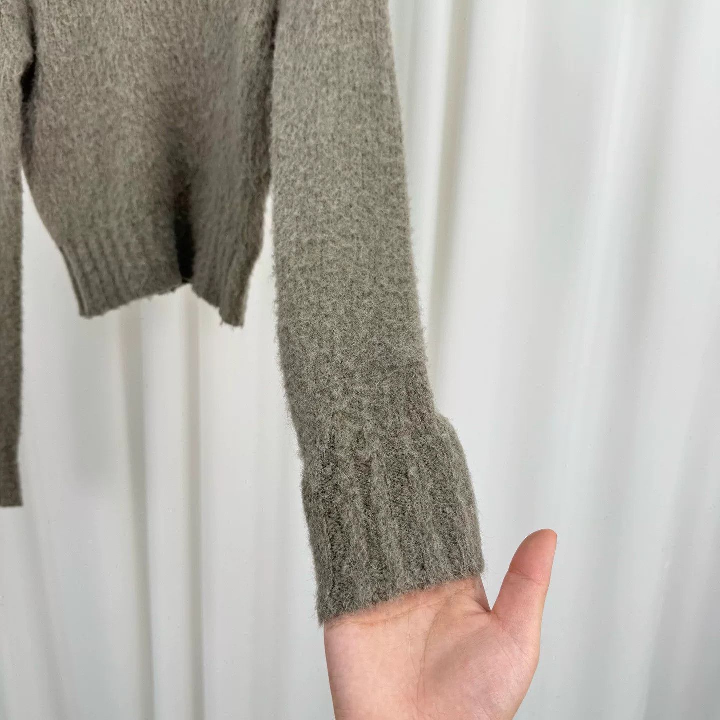 AMI Ami Oatmeal Gray Mohair Knit Sweater Size XS / US 0-2 / IT 36-38 - 4 Thumbnail