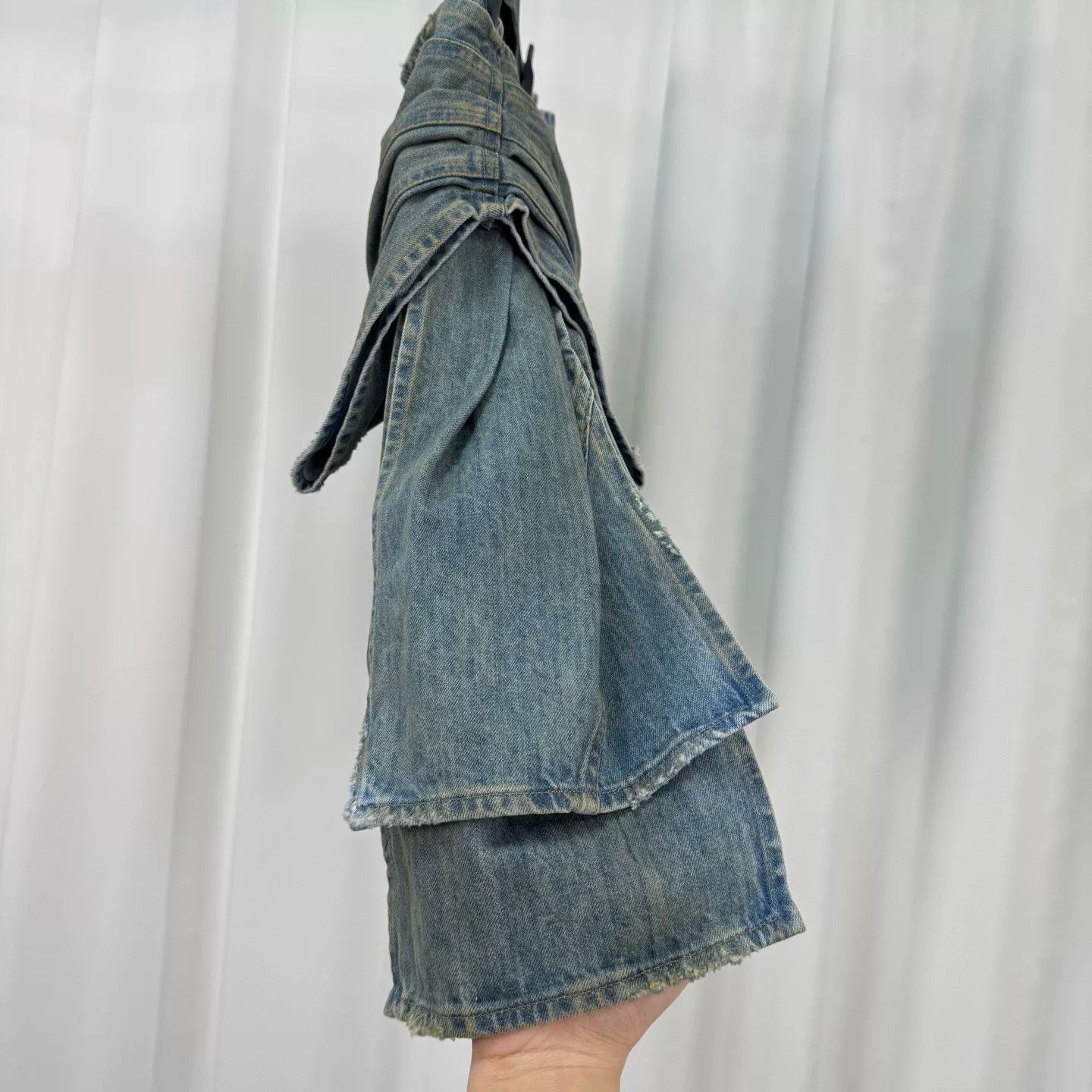 Miu Miu Miu Miu Bow Distressed Denim Skirt Size 38" / US 16 / IT 52 - 5 Thumbnail