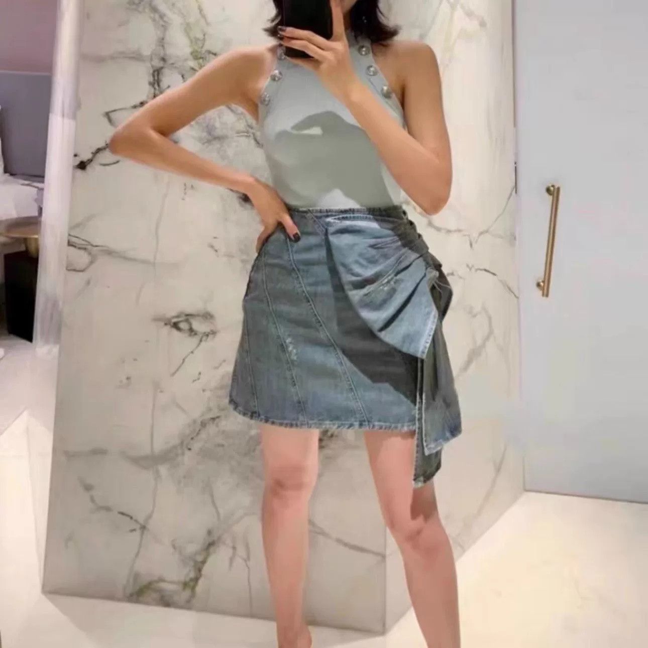 Miu Miu Miu Miu Bow Distressed Denim Skirt Size 38" / US 16 / IT 52 - 8 Thumbnail