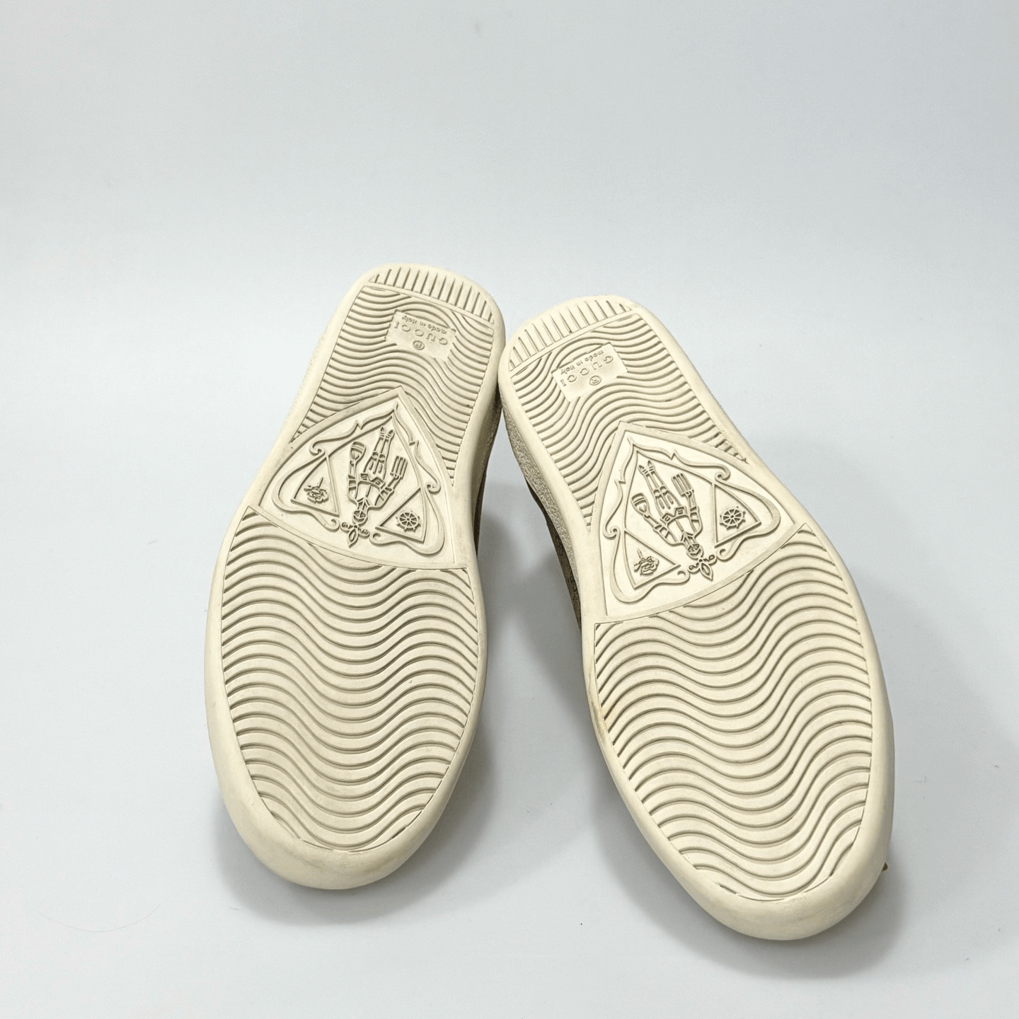 Gucci Gucci Mickey Mouse Double G Print Casual Shoes Size US 5 / IT 35 - 7 Thumbnail