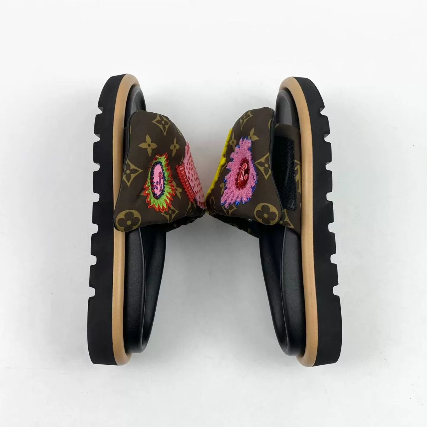 Louis Vuitton LV Brown Monogram Embroidered Slippers Size US 5 / IT 35 - 4 Thumbnail