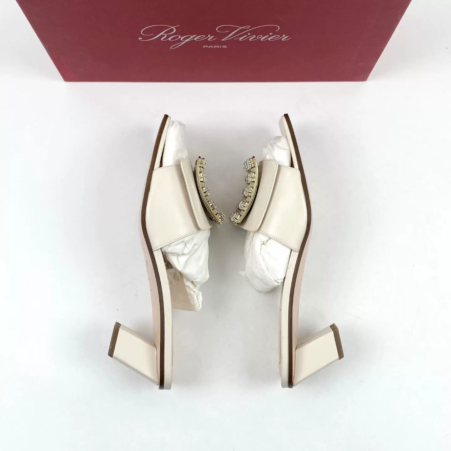 Roger Vivier RV White Diamond Buckle Block Heel Sandals Size US 6 / IT 36 - 4 Thumbnail