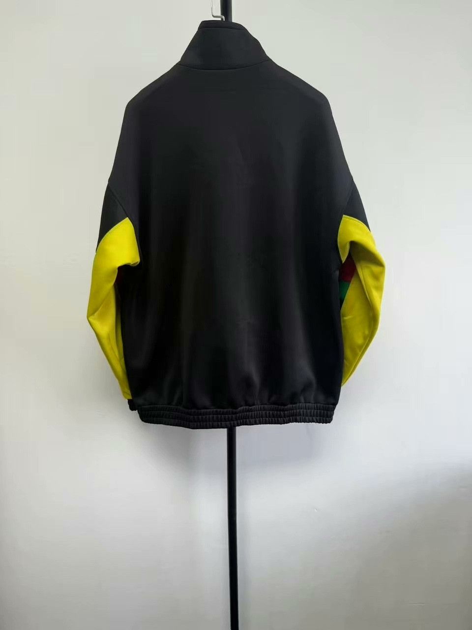 Gucci Gucci Printed Stripe Web Trim Stand Collar Jacket Size XS / US 0-2 / IT 36-38 - 2 Thumbnail