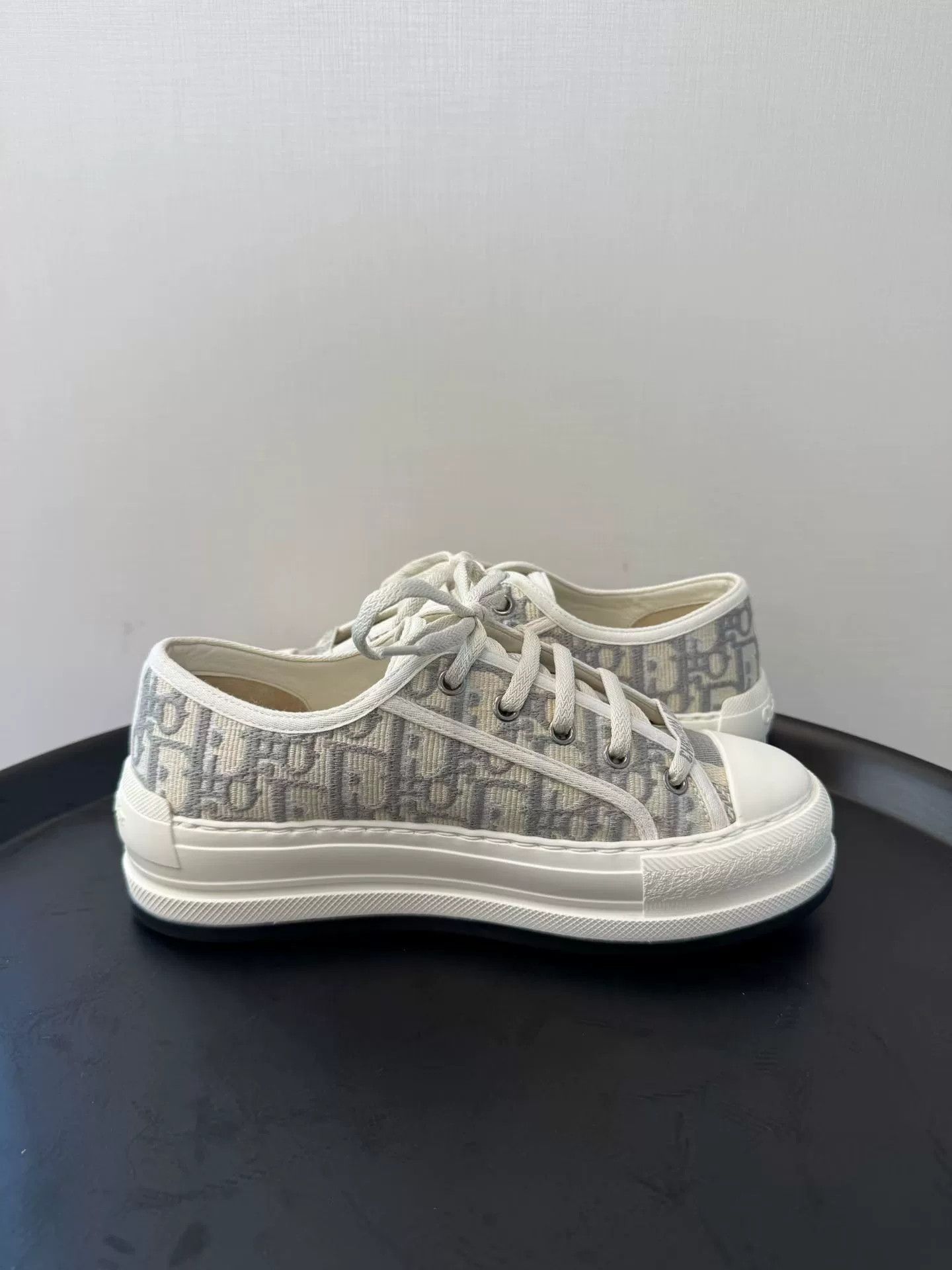 Dior Dior Oblique Low-Top Logo Platform Sneakers Size US 5.5 / IT 35.5 - 2 Thumbnail