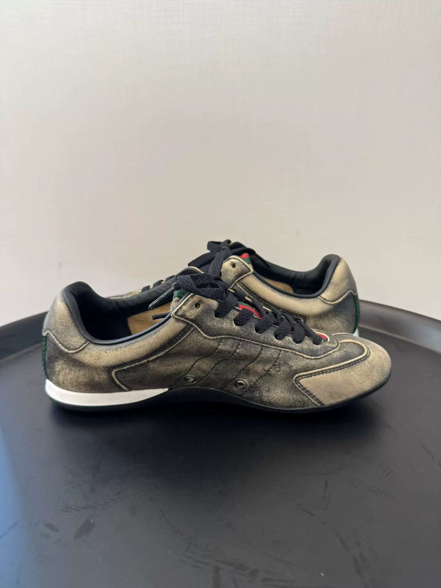 Gucci Gucci Shift Vintage Training Shoes Size US 5 / IT 35 - 2 Thumbnail
