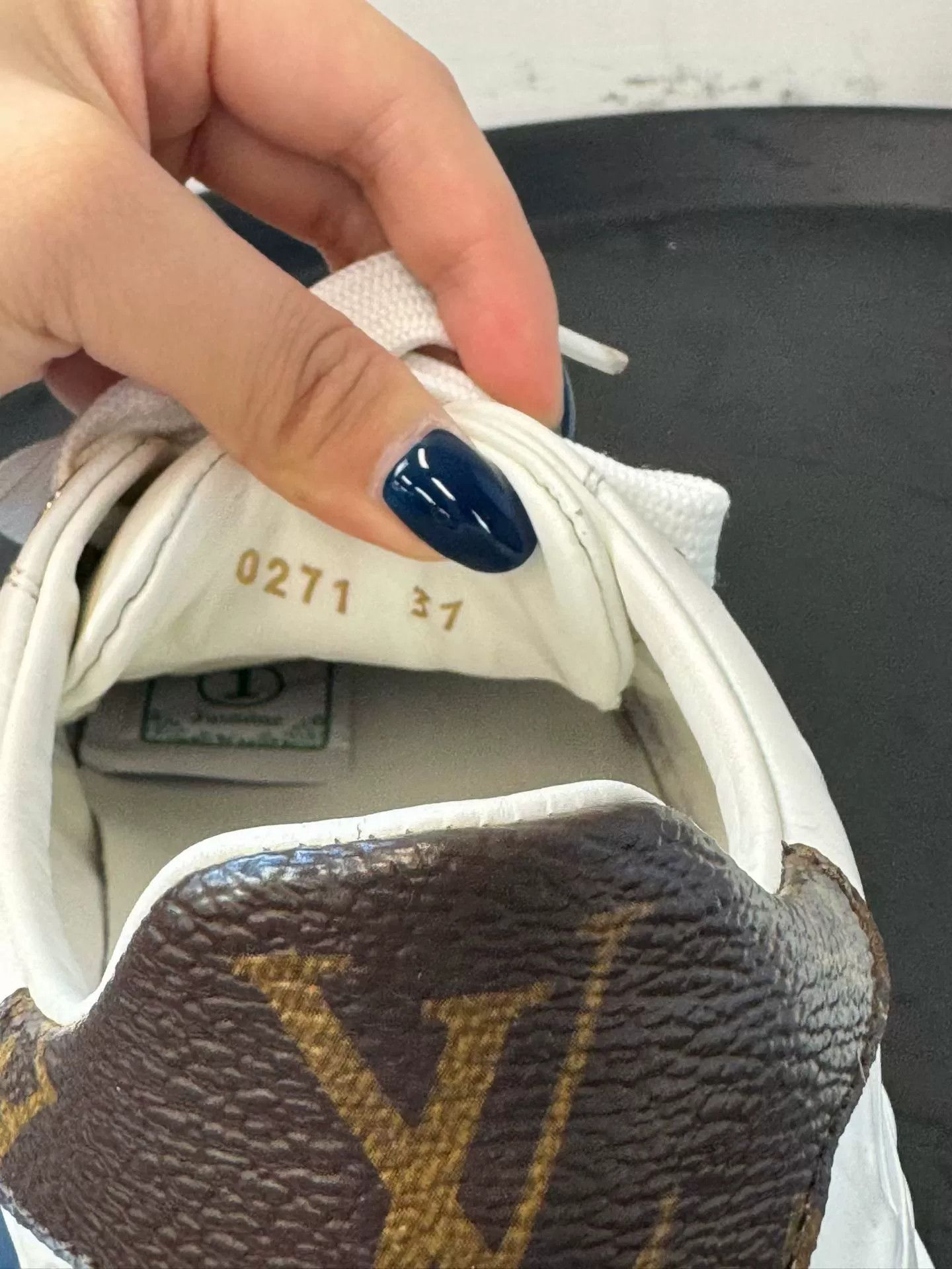 Louis Vuitton Louis Vuitton Time Out Sneakers Size US 6 / IT 36 - 6 Thumbnail