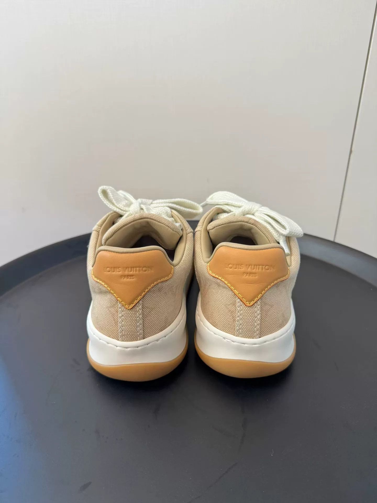 Louis Vuitton Louis Vuitton Tilted Denim Canvas Low-Top Sneakers Size US 5.5 / IT 35.5 - 4 Thumbnail