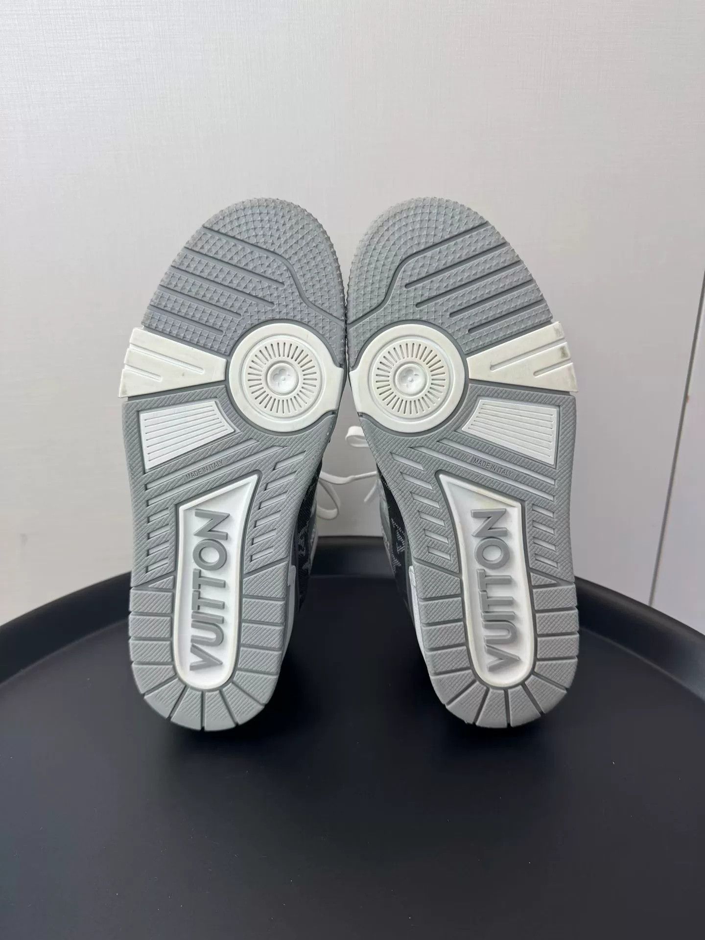 Louis Vuitton Louis Vuitton Gray Denim Trainer Sneakers Size US 6.5 / IT 36.5 - 5 Thumbnail