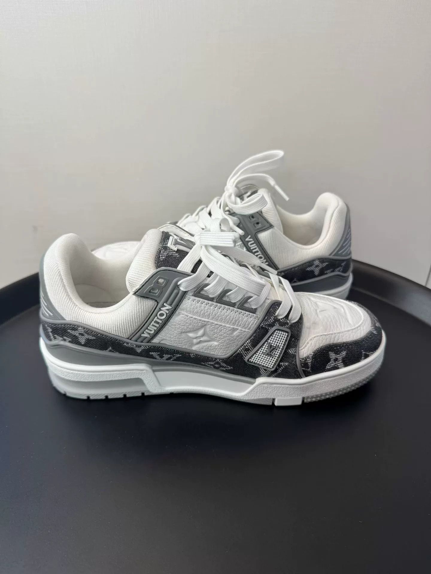 Louis Vuitton Louis Vuitton Gray Denim Trainer Sneakers Size US 6.5 / IT 36.5 - 2 Thumbnail