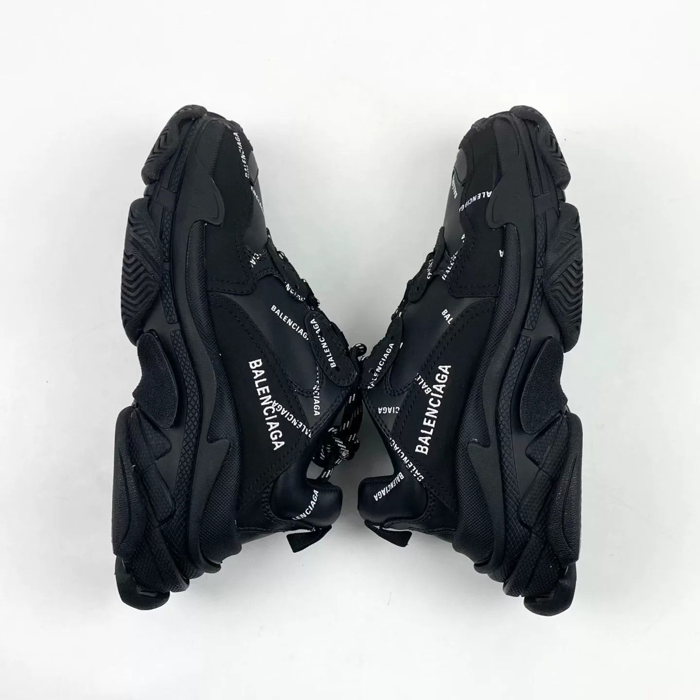 Balenciaga Balenciaga Black Chunky Sneakers Size US 5 / IT 35 - 4 Thumbnail