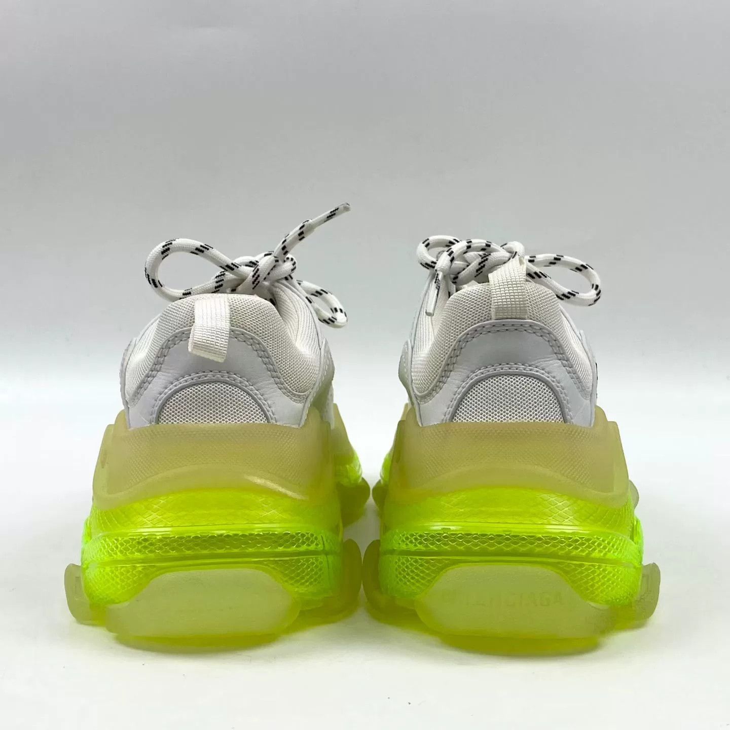 Balenciaga Balenciaga Triple S Neon Green Sole Size US 5 / IT 35 - 4 Thumbnail