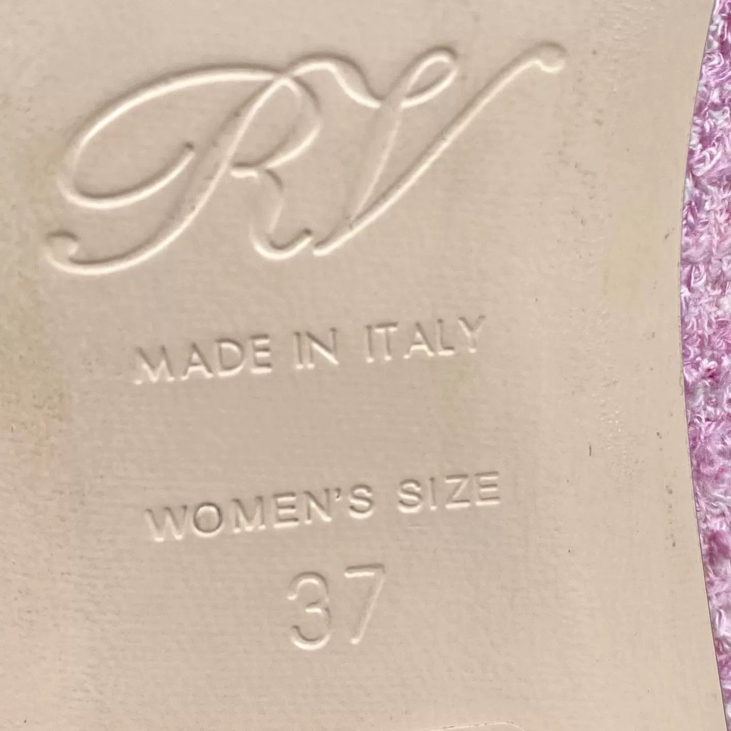 Roger Vivier RV Pink Women's Shoes Size 37 Size US 6 / IT 36 - 7 Thumbnail