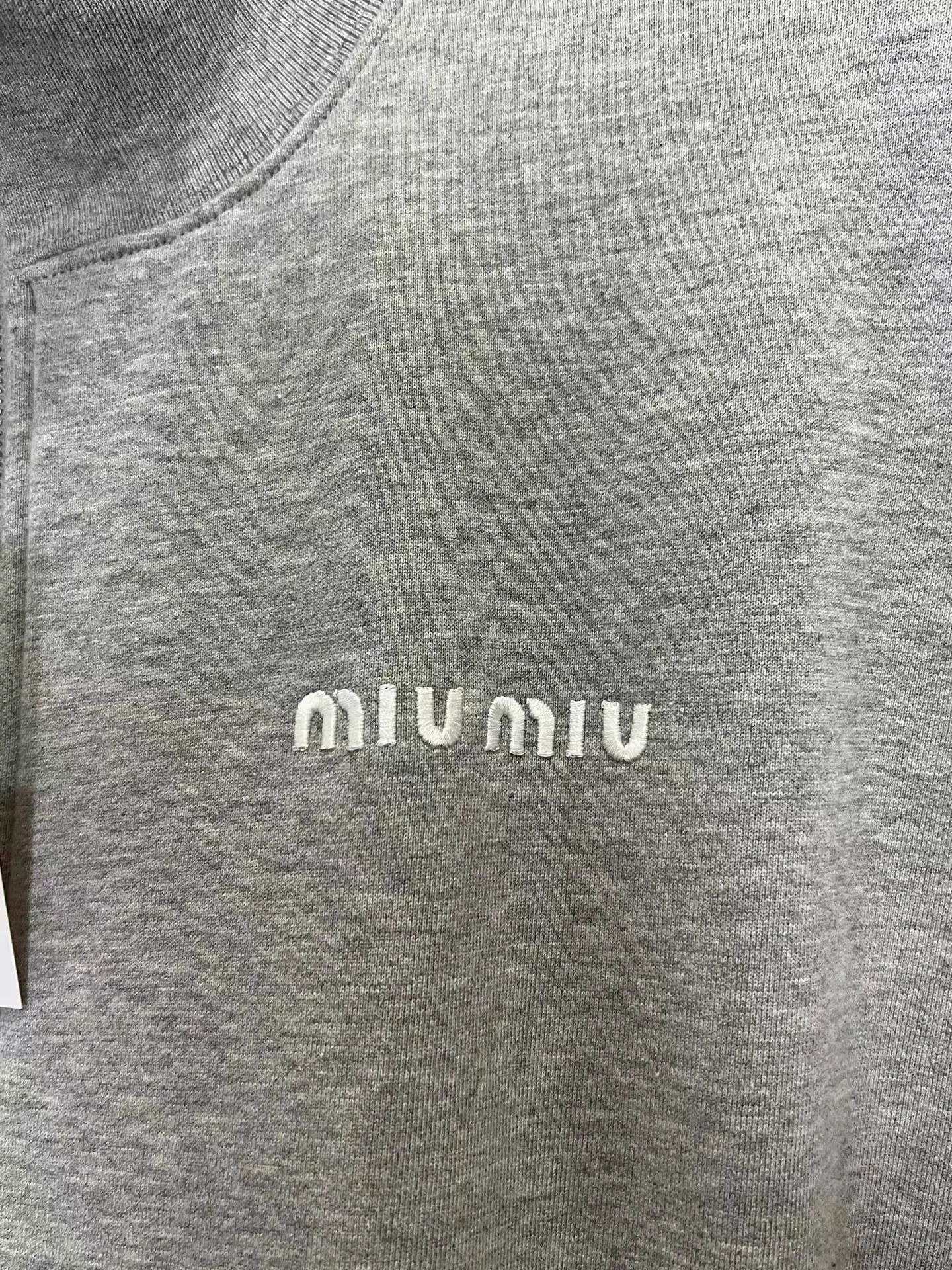 Miu Miu Miumiu Gray Slogan Coat Size XS / US 0-2 / IT 36-38 - 4 Thumbnail