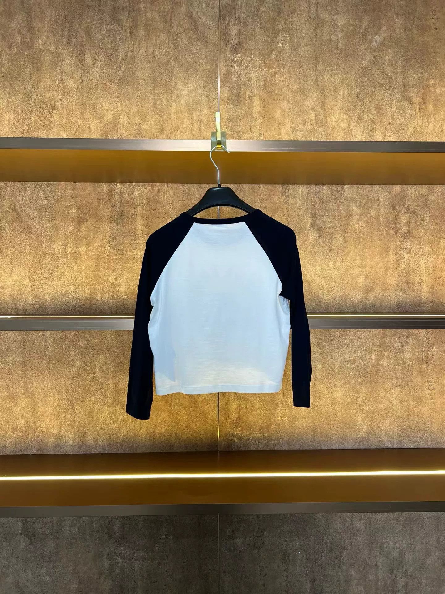Celine Celine New Color-Blocking Long-Sleeve Size XS / US 0-2 / IT 36-38 - 2 Thumbnail